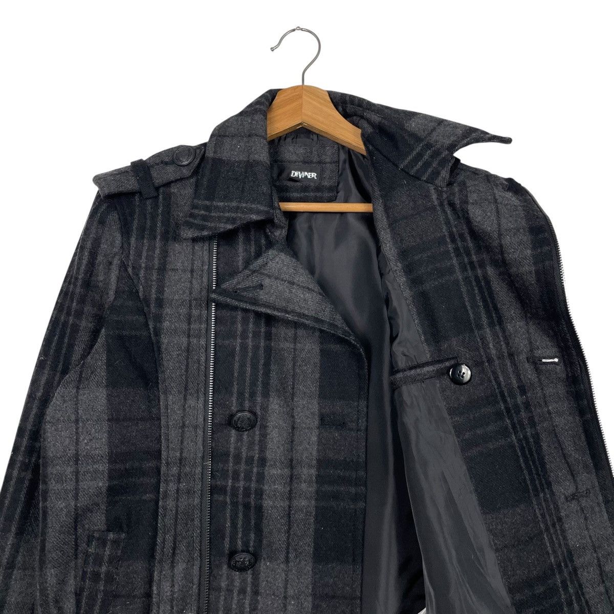 Other Japanese Brand Diviner Tartan Double Breasted Jacket Size US S / EU 44-46 / 1 - 11 Thumbnail
