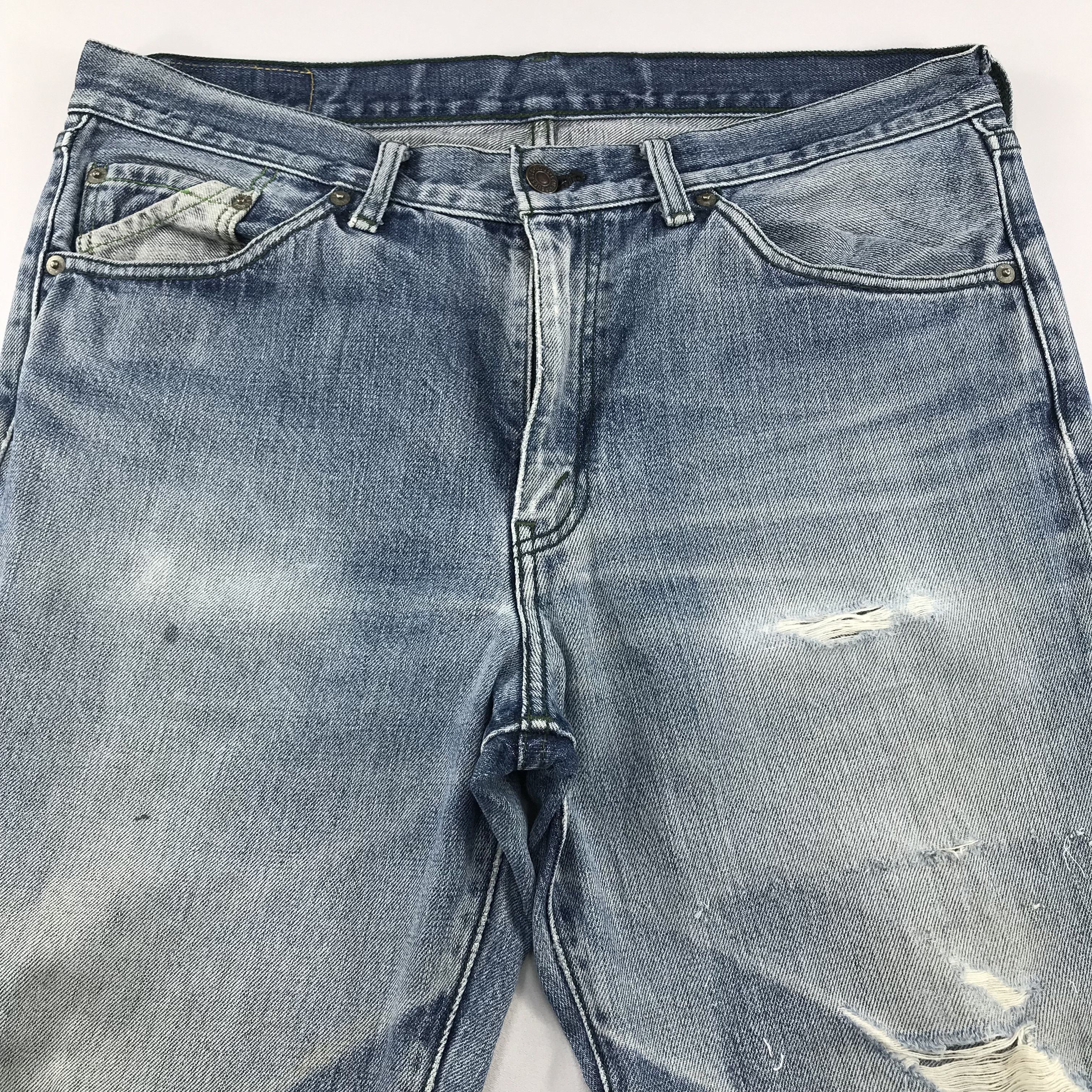 Levi's Vintage Levis 517 Bootcut Jean Distressed Faded Denim KJ3467 Size US 36 / EU 52 - 3 Thumbnail