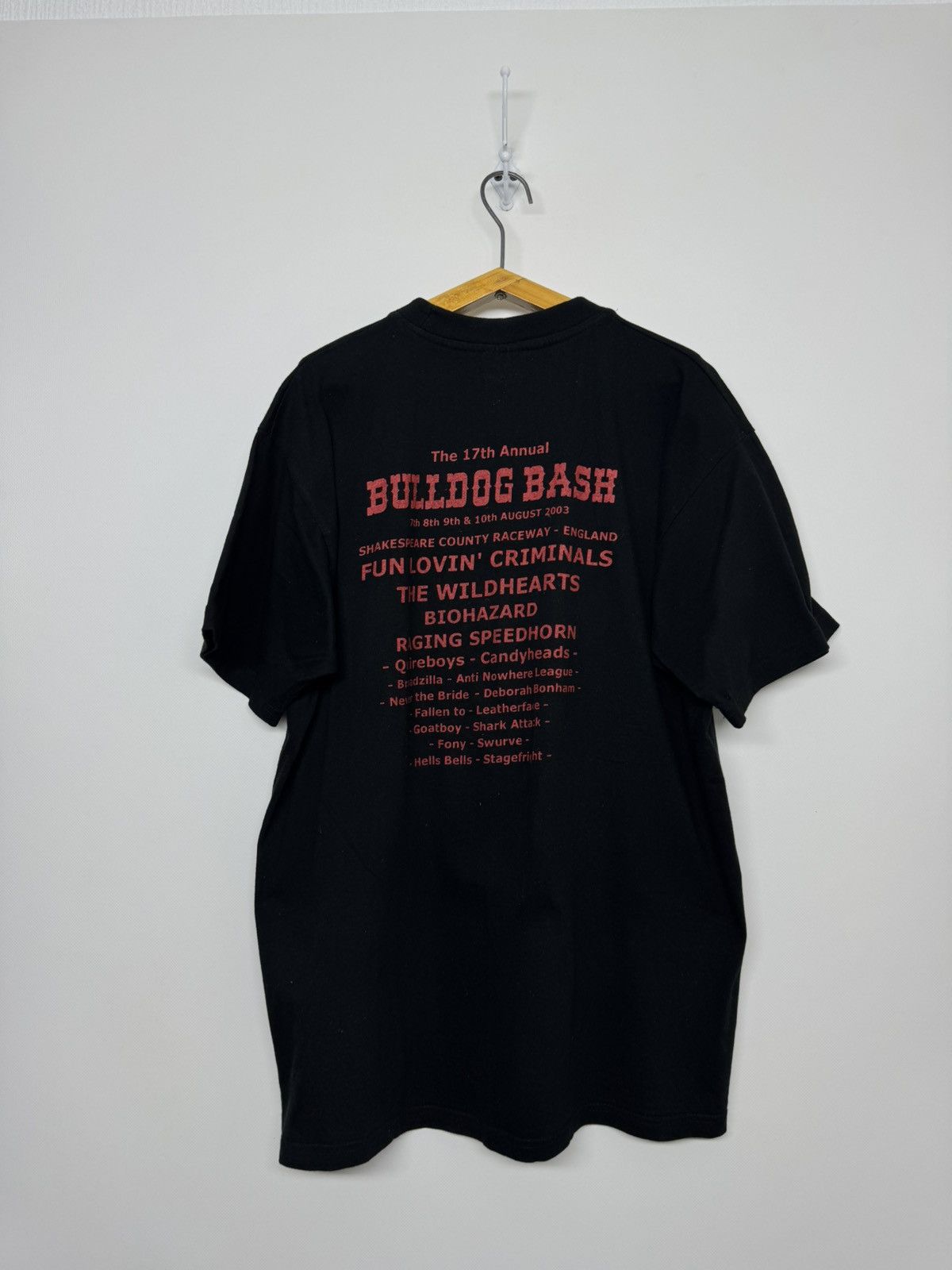 Vintage Vintage Y2k Bulldog bash 2001 T-shirts Size US XL / EU 56 / 4 - 7 Thumbnail