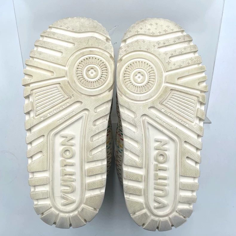 Louis Vuitton Louis Vuitton size 2 Trainer Rainbow Stripe Fat Ding shoes Size US 5.5 / IT 35.5 - 8 Thumbnail
