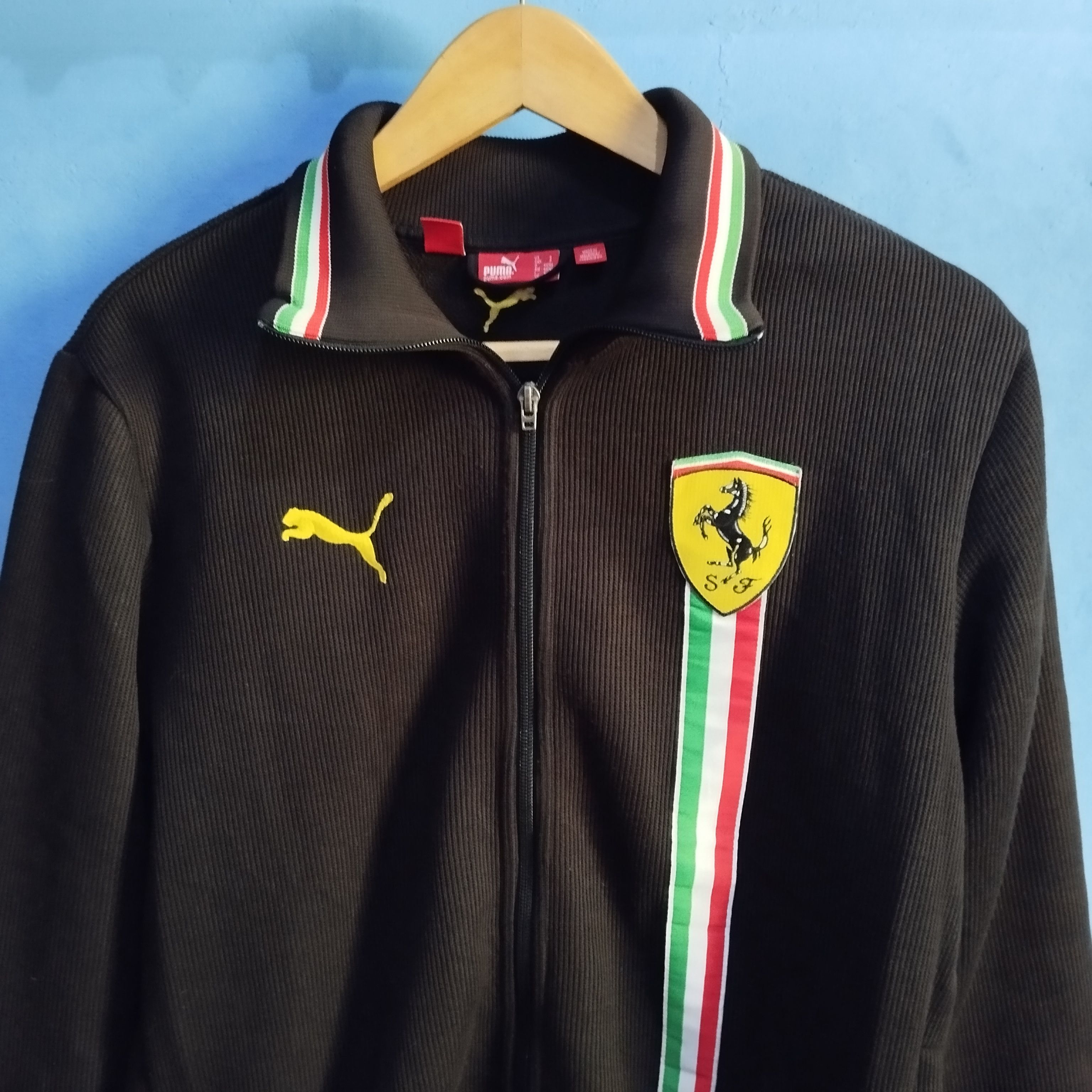 Ferrari × Puma × Vintage Puma x Ferrari tracktop Size US M / EU 48-50 / 2 - 4 Thumbnail