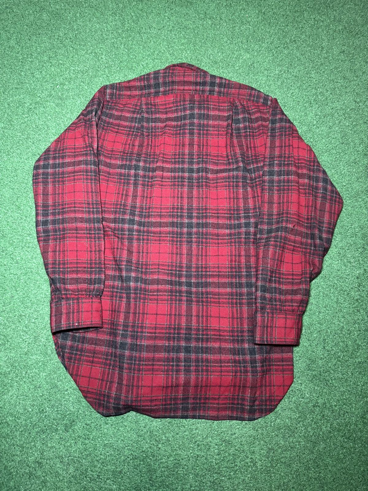 Pendleton Vintage 90s Pendleton Wool Red Plaid Button Up Medium Shirt Size US M / EU 48-50 / 2 - 3 Thumbnail