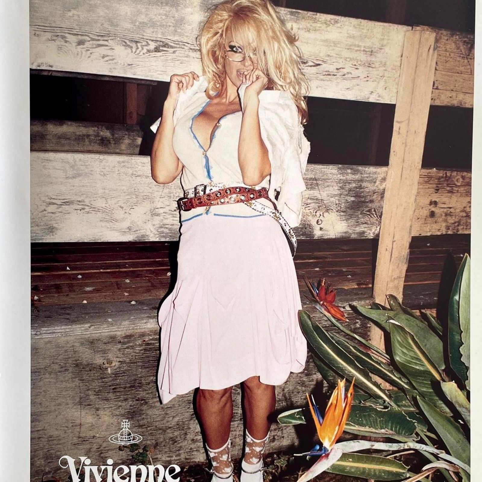 Vintage × Vivienne Westwood Vivienne Westwood red label photo poster framed 9x12 Size ONE SIZE - 2 Thumbnail