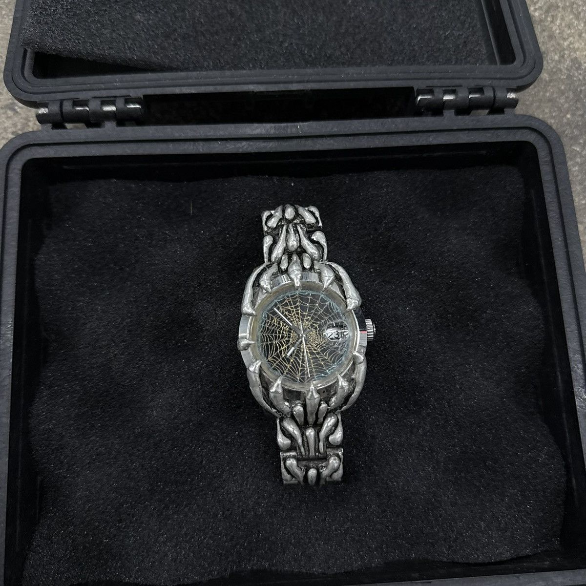 Alabaster Industries Alabaster Industries Spiderweb Watch Size ONE SIZE - 2 Thumbnail