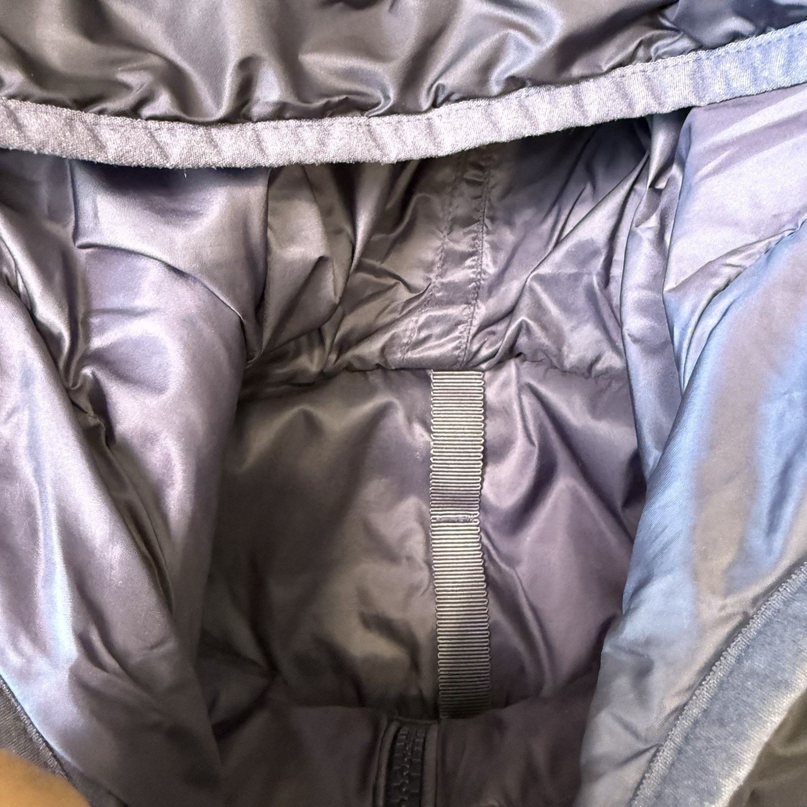 Lululemon Lululemon Reversible Puffer Jacket Women's 10 Purple Size L / US 10 / IT 46 - 8 Thumbnail