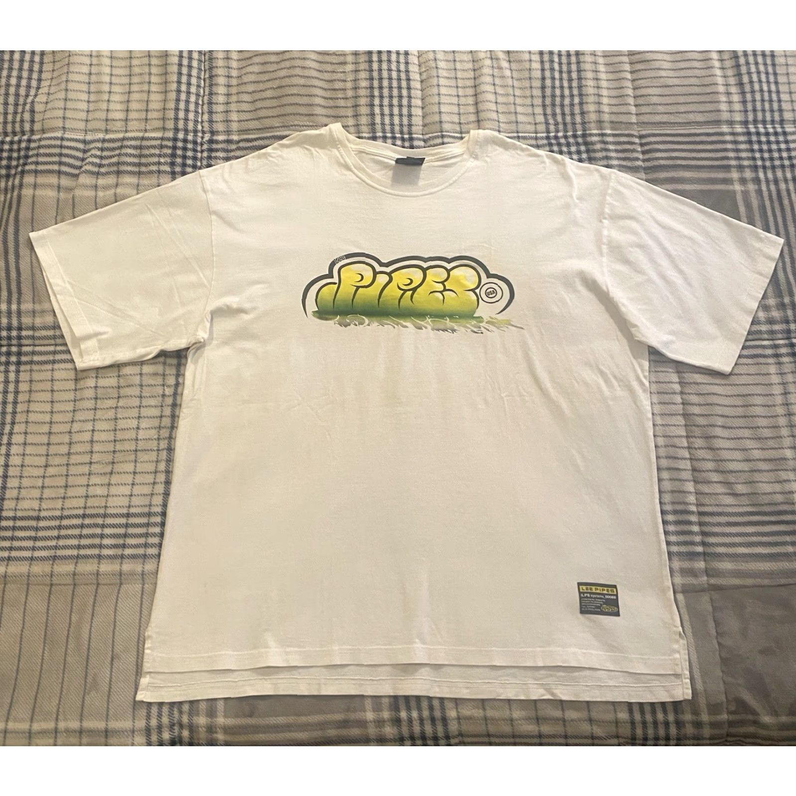 Lee VINTAGE Lee Pipes Graffiti Spell Out Double-Sided T Shirt 3XL White Men Short Sleeve Crew Neck Graphic Print 90s Grunge Hip Hop Shirts shirts Size US XXL / EU 58 / 5 - 2 Thumbnail