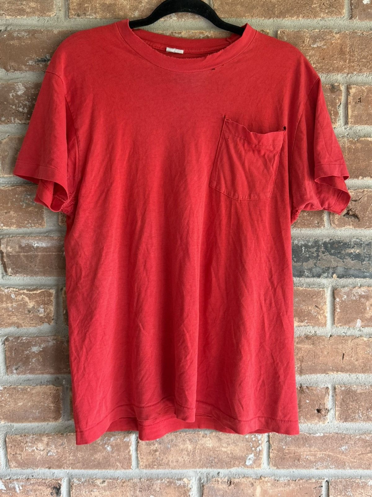 Vintage USA Red Pocket T Single Stitch Fruit of the Loom