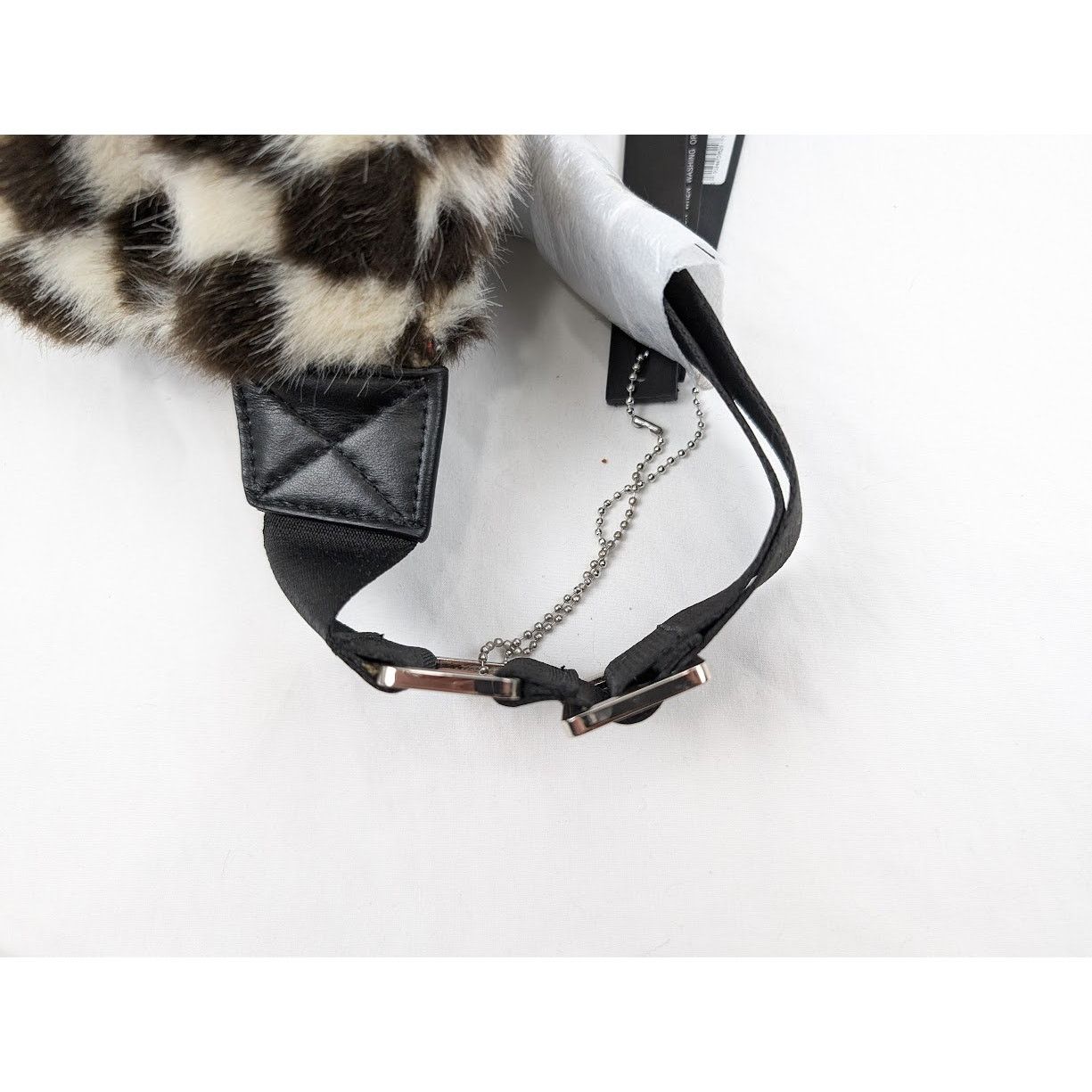 Amiri o1rshd1 DUP / Size: OS/Faux Fur Checkered Bumbag Black/White Size ONE SIZE - 21 Thumbnail