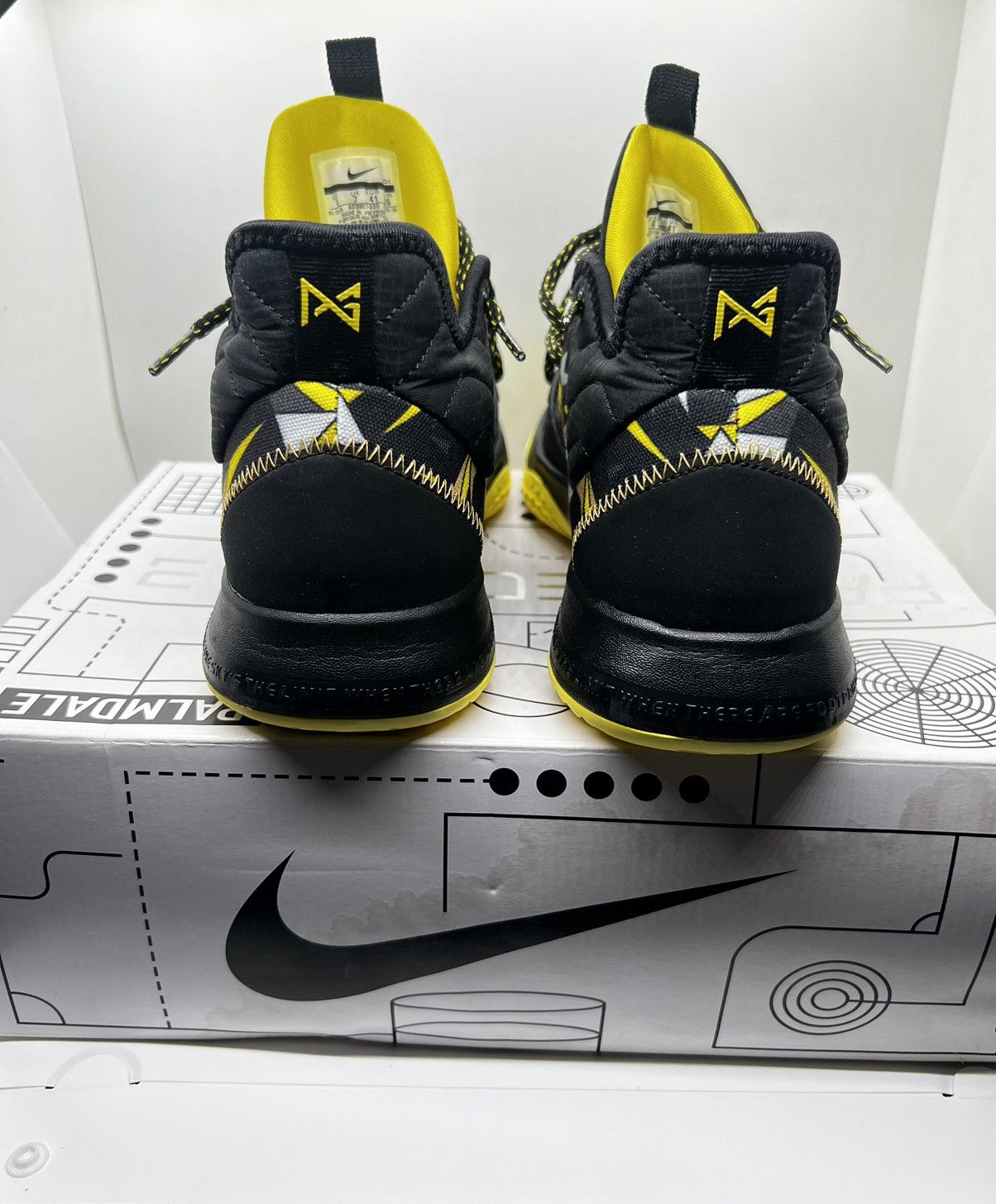 Nike Men’s Nike PG 3 Size US 8 / EU 41 - 4 Thumbnail