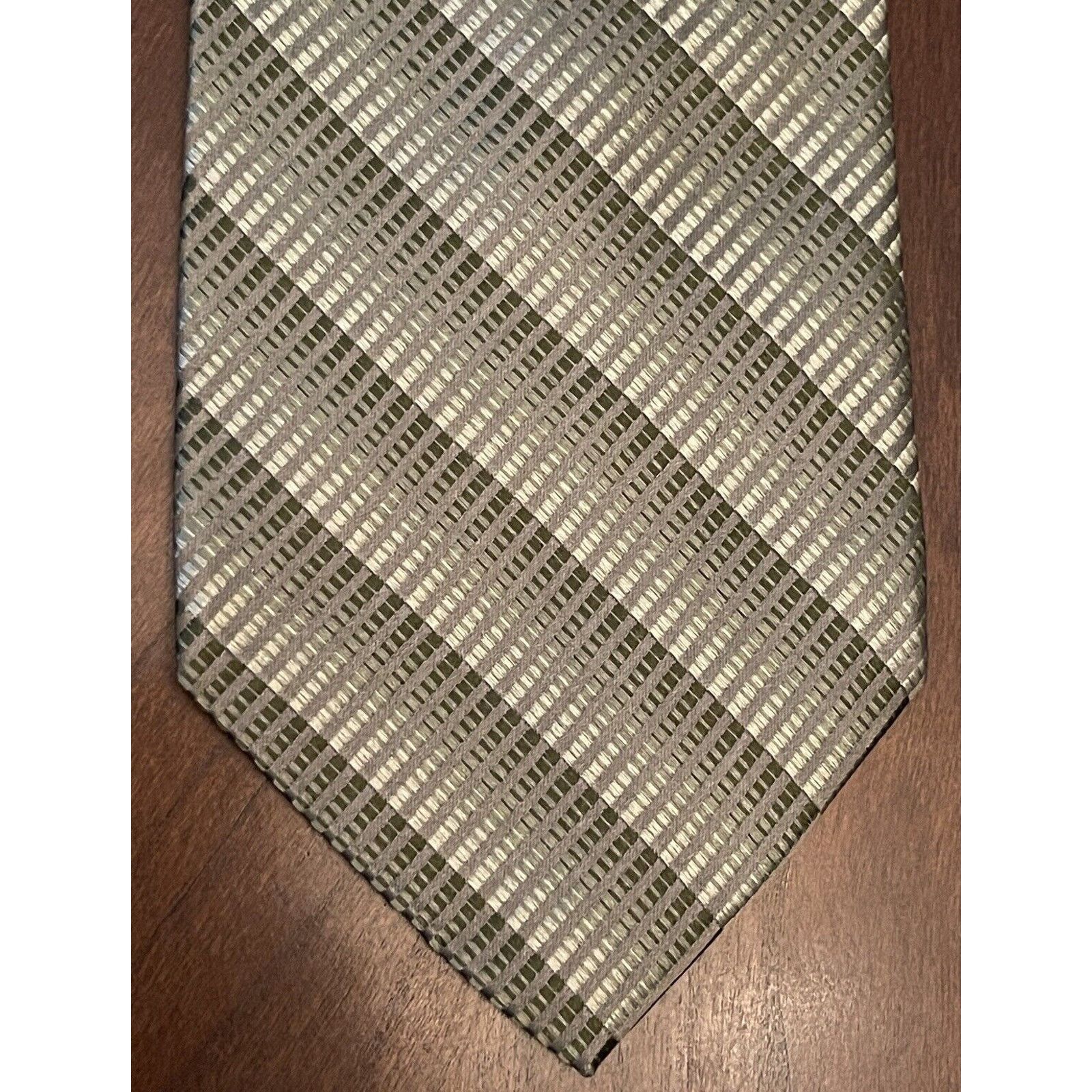 Jones New York Jones New York 100% Imported Silk Men’s Neck Tie Made In USA Size ONE SIZE - 1 Thumbnail