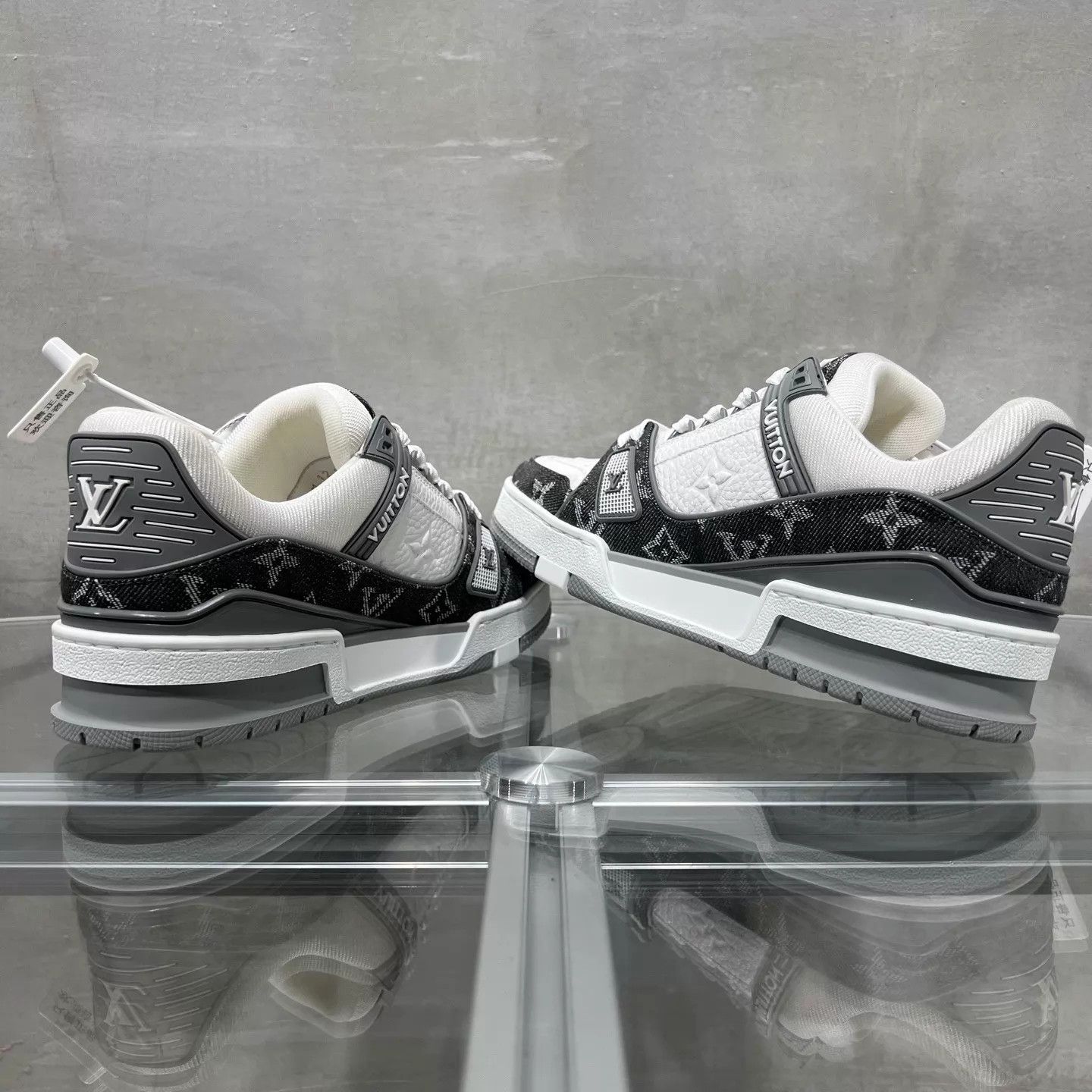 Louis Vuitton LV Trainer Gray White Denim UK2/36 New Tried On Once Size US 5.5 / IT 35.5 - 5 Thumbnail