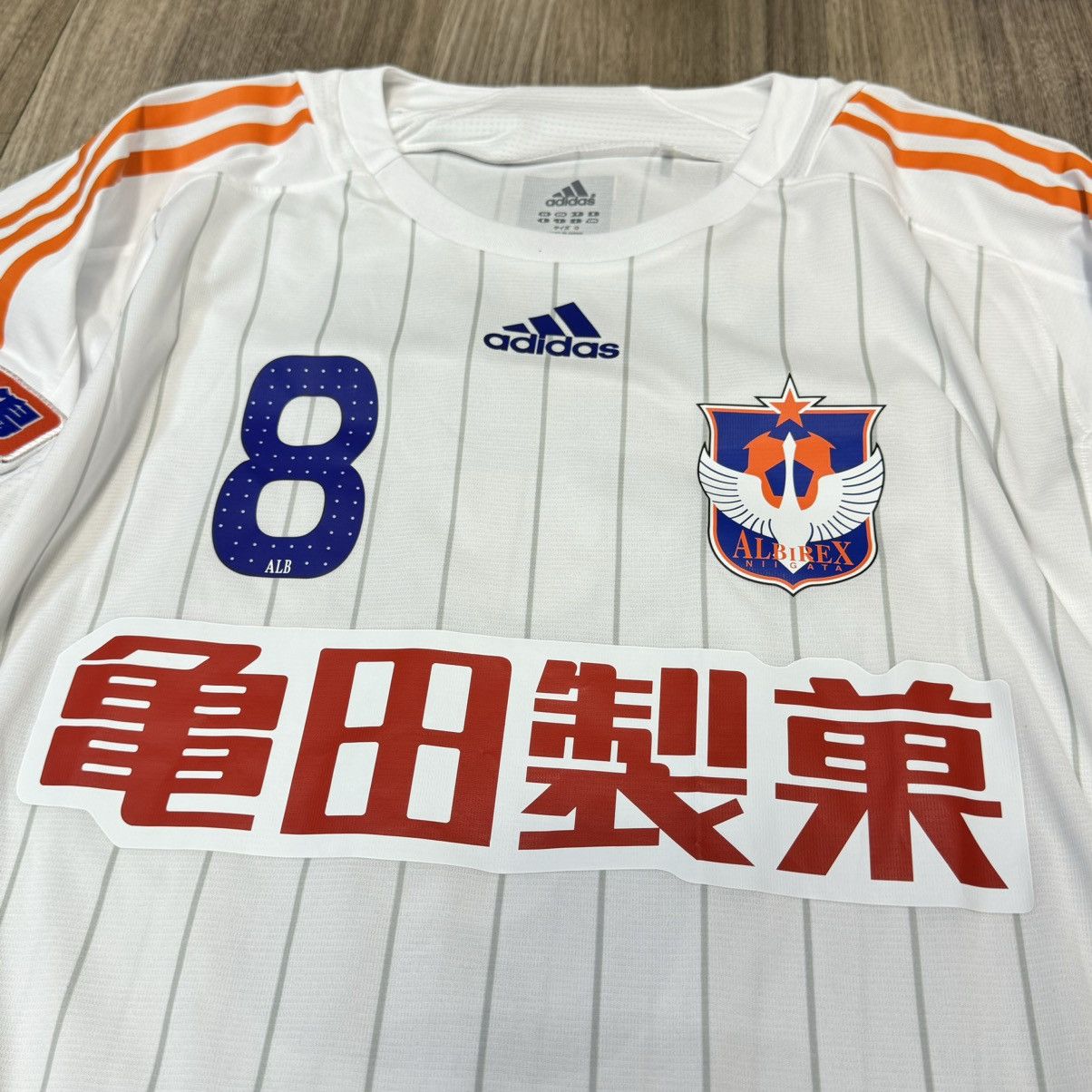 Adidas × Japanese Brand Albirex Niigata 08/09 player issue L/S away #8 Augusto Size US M / EU 48-50 / 2 - 3 Thumbnail