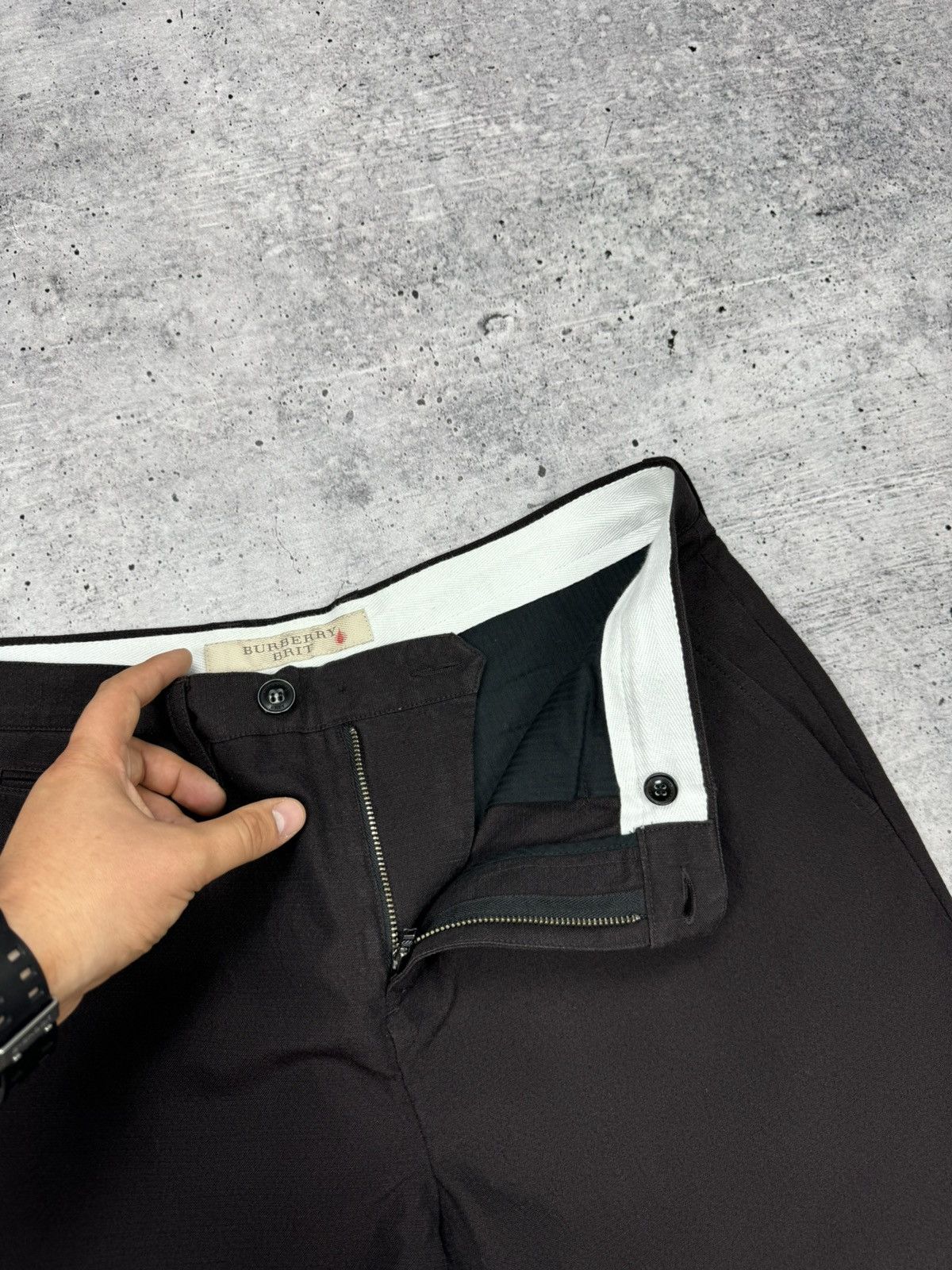 Burberry Vintage Burberry Brit Leather Pocket Tab Suit Pants Trousers Size US 32 / EU 48 - 10 Thumbnail
