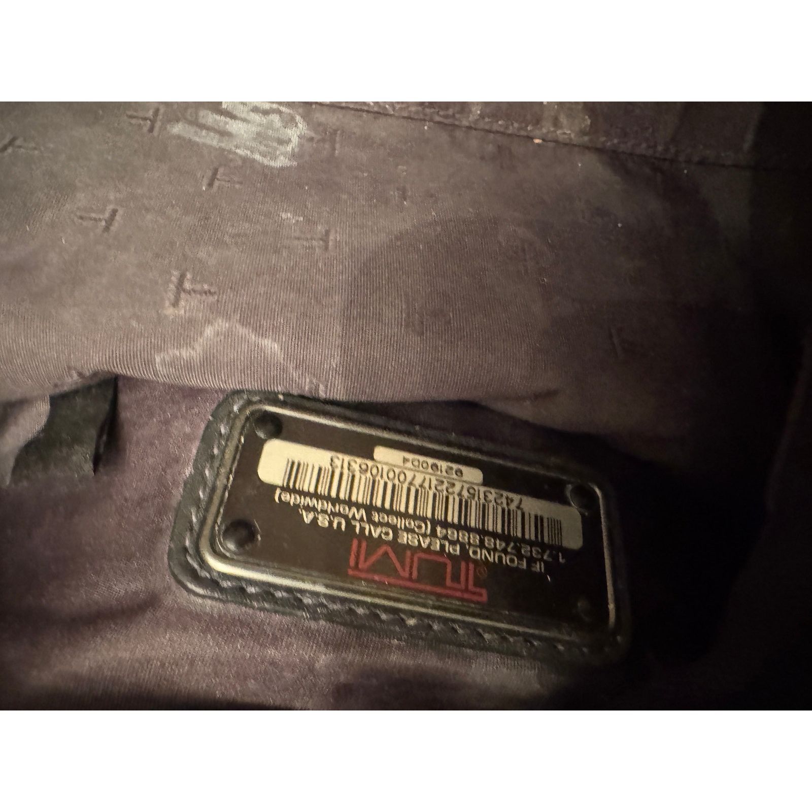 Tumi Copied - Tumi Men's Leather Toiletry Bag Size ONE SIZE - 7 Thumbnail