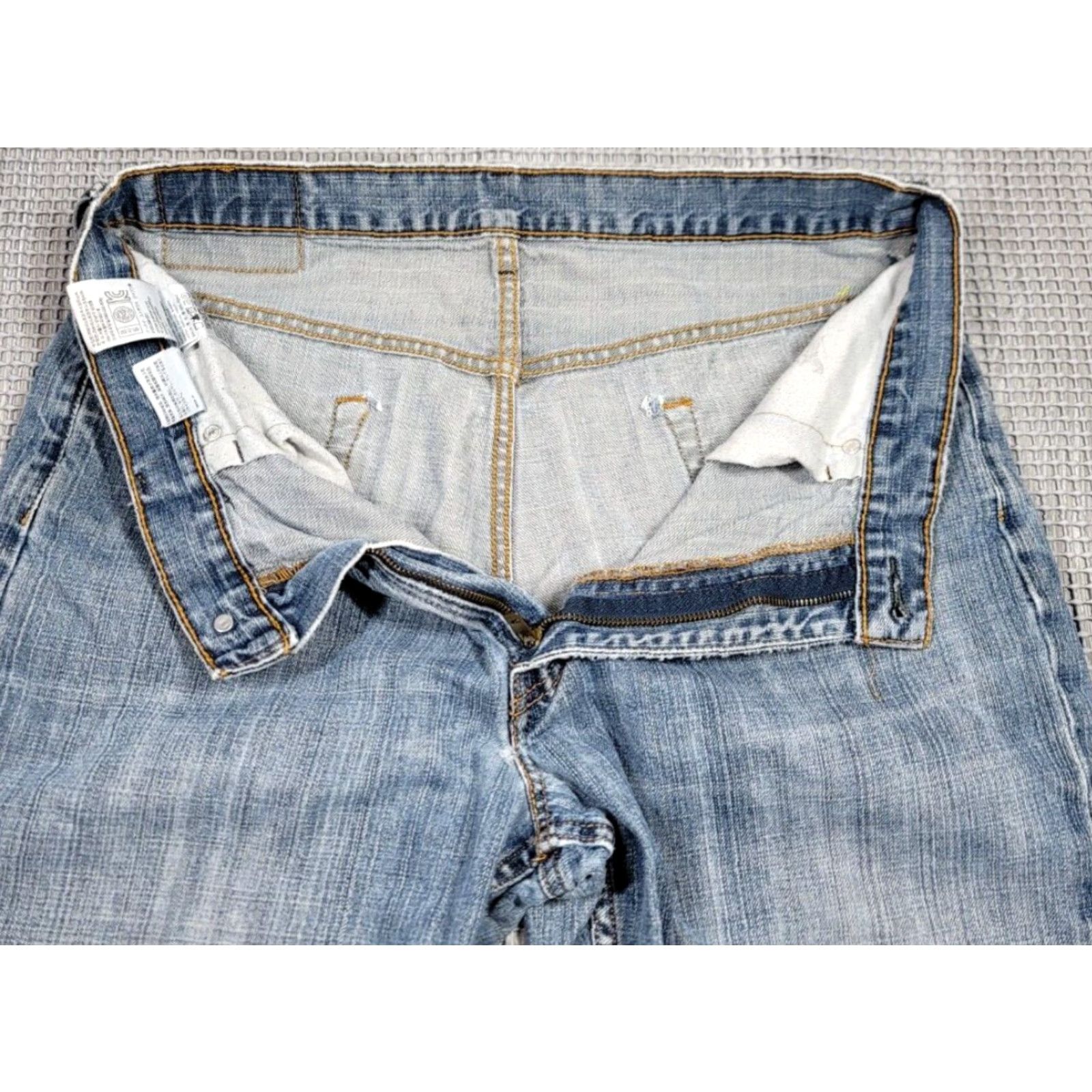 Levi's Levi's 550 Jeans 36X32 Relaxed Tapered Denim Blue 90s Grunge USA Vintage Mens Jeans Size US 36 / EU 52 - 7 Thumbnail