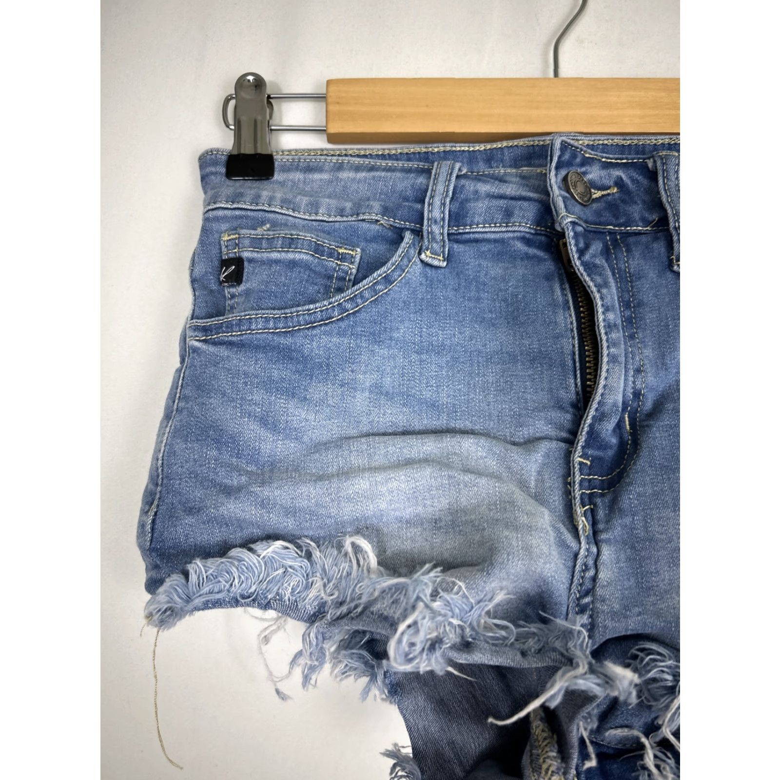 Vintage VINTAGE KanCan High Rise Cut Off Jean Shorts KC6033L Size 26x2.5 Women's Blue Cut-Off 90s Theme Mens Womens Girls Size 26" / US 2 / IT 38 - 2 Thumbnail
