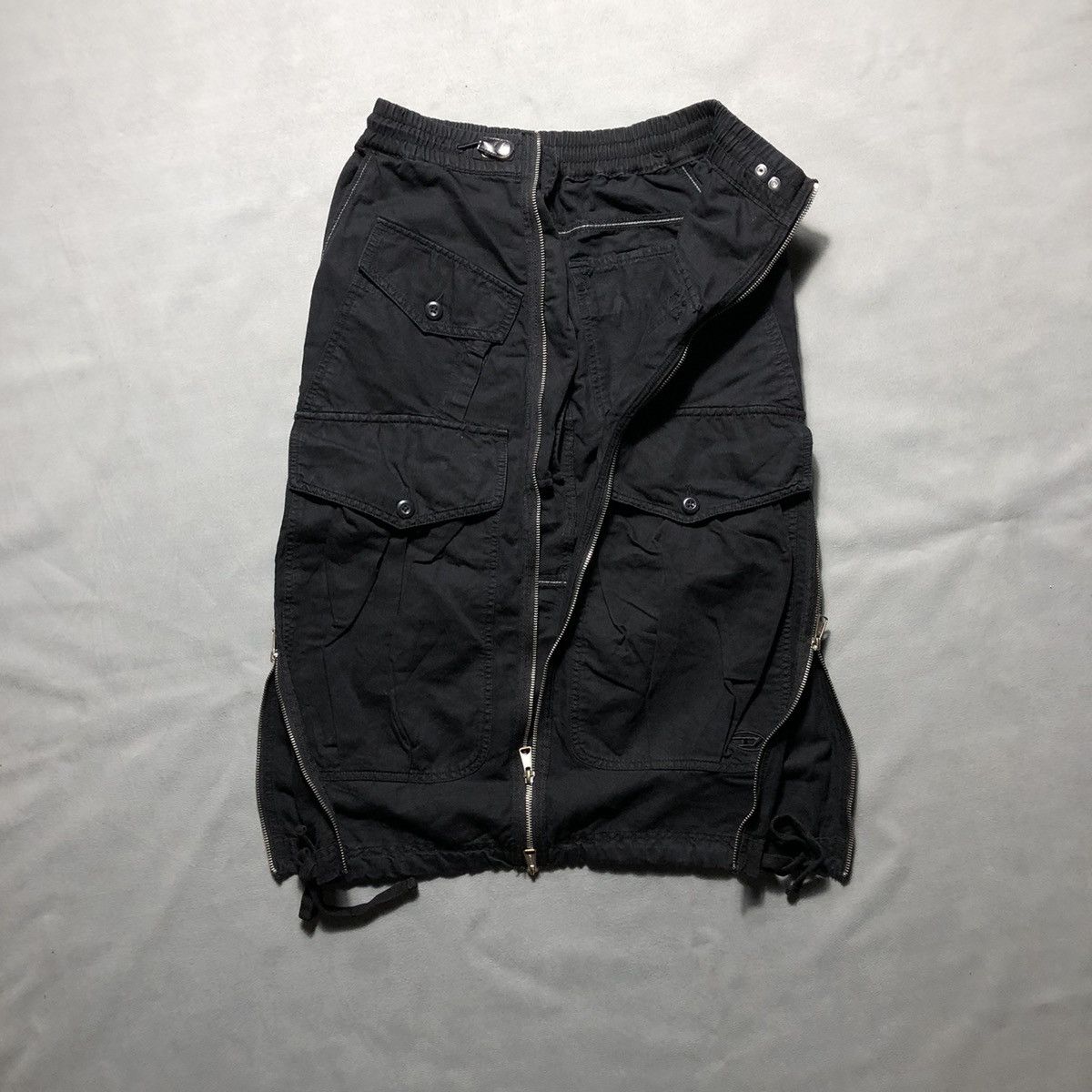 Diesel Diesel Transformable Multipocket Skirt Size 24" / US 00 / IT 34 - 5 Thumbnail