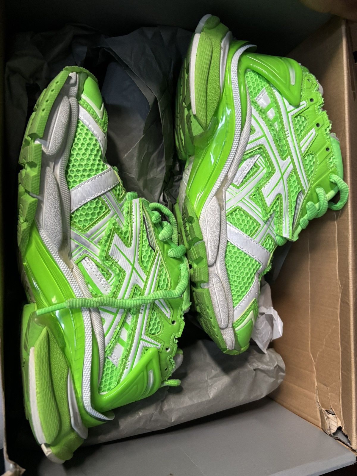 Balenciaga Balenciaga Runner Sneaker ‘Fluo Green’ Size US 7 / EU 40 - 5 Thumbnail