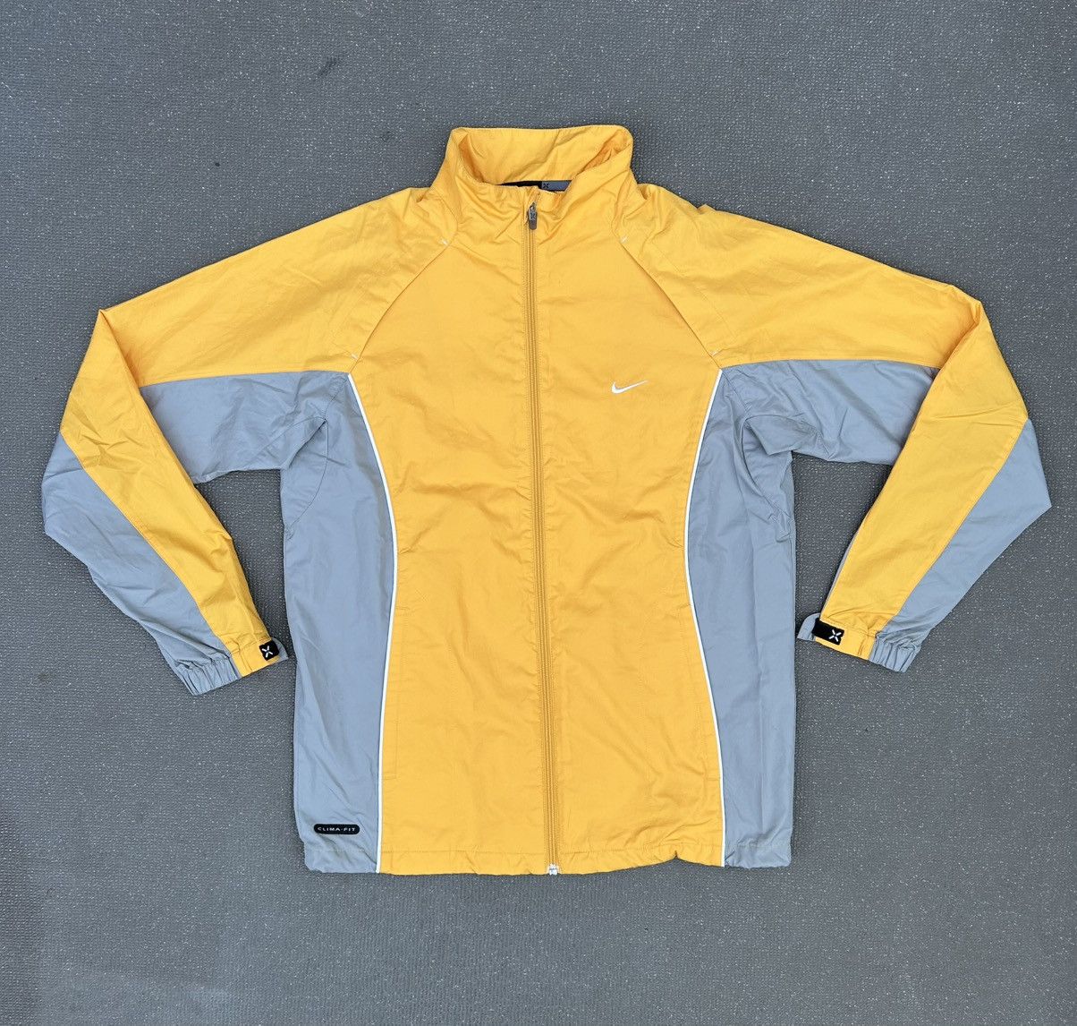 Nike Nike 00s silver tag Clima-fit yellow jacket Size US M / EU 48-50 / 2 - 1 Thumbnail