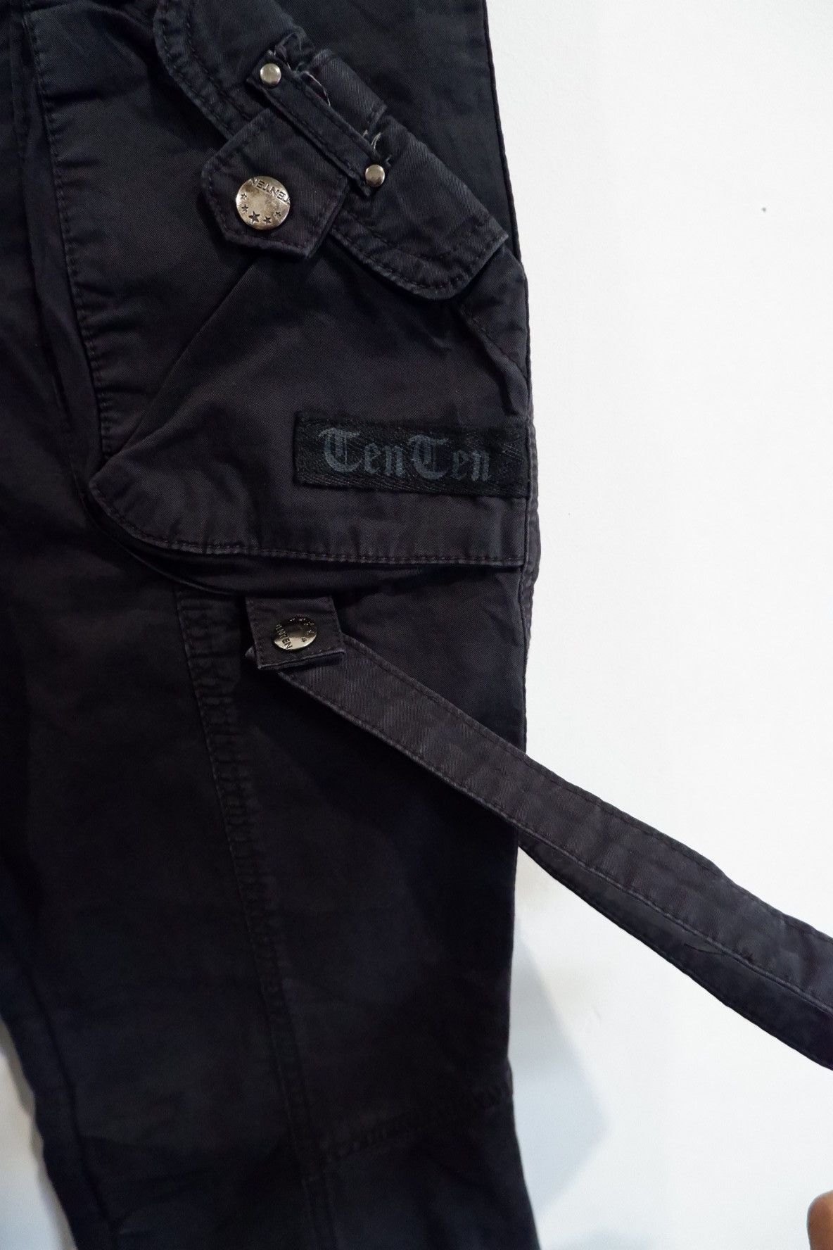 Japanese Brand × Seditionaries Vintage Japan Brand Mighty 10 Flared Bondage Cropped Pants Size 26" / US 2 / IT 38 - 4 Thumbnail