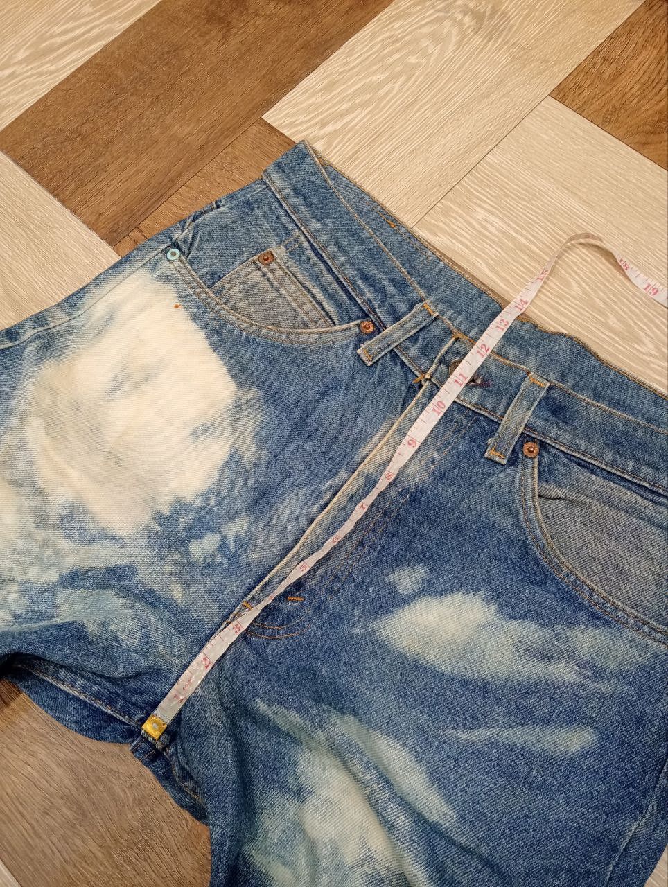 Levi's Vintage Clothing VINTAGE LEVI'S ORANGE TAB BLEACH FLARED JEANS Size US 33 - 17 Thumbnail