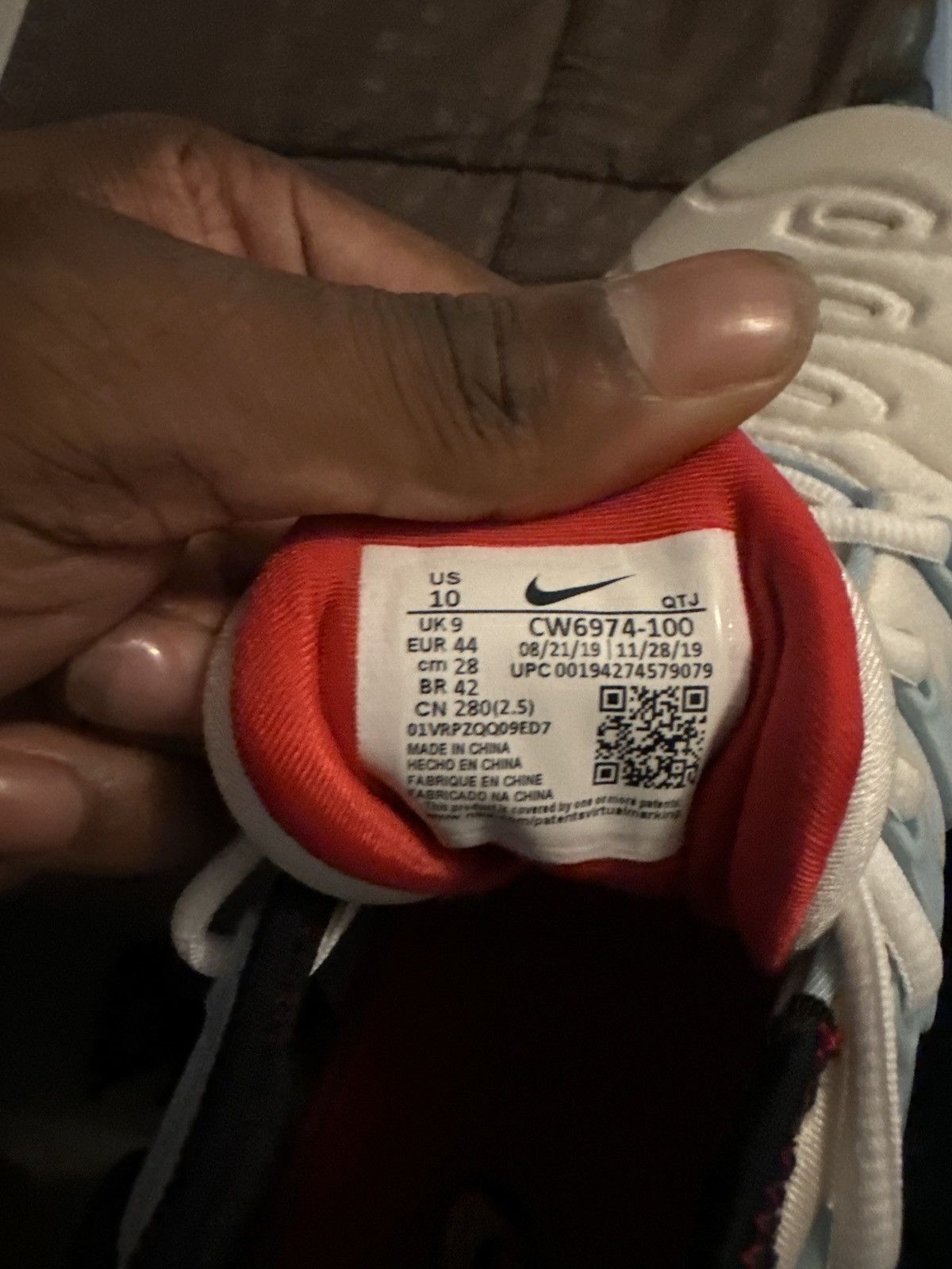 Nike Nike VaporMax Chi City Colors Size US 10 / EU 43 - 1 Thumbnail
