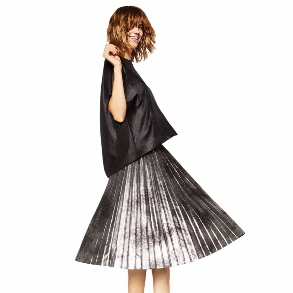 Zara Zara Woman Metallic Silver Accordion-Pleat Faux Suede Midi S Size 28" / US 6 / IT 42 - 3 Thumbnail
