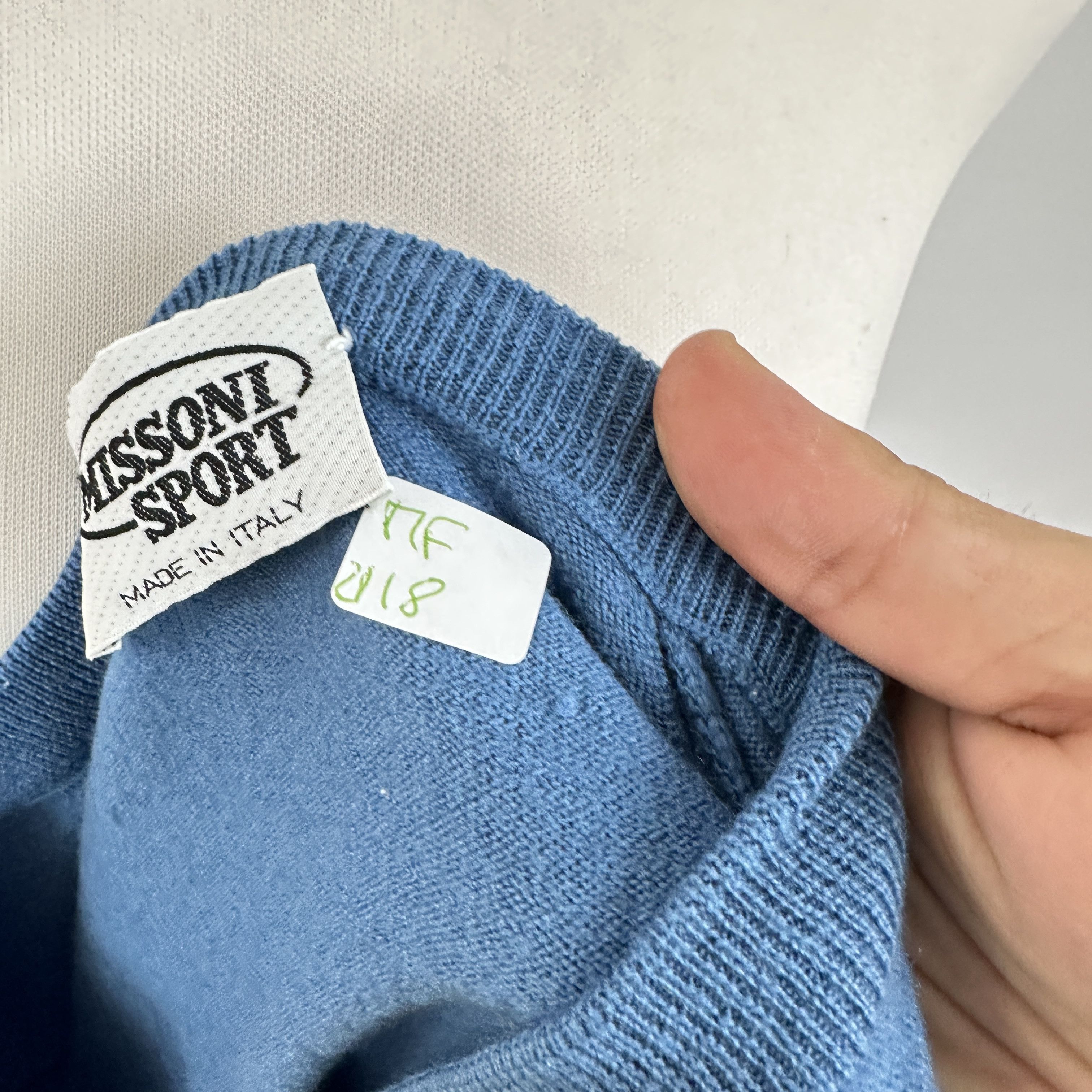Missoni Maglioncino Missoni Scollo V Logo – M Size US M / EU 48-50 / 2 - 4 Thumbnail