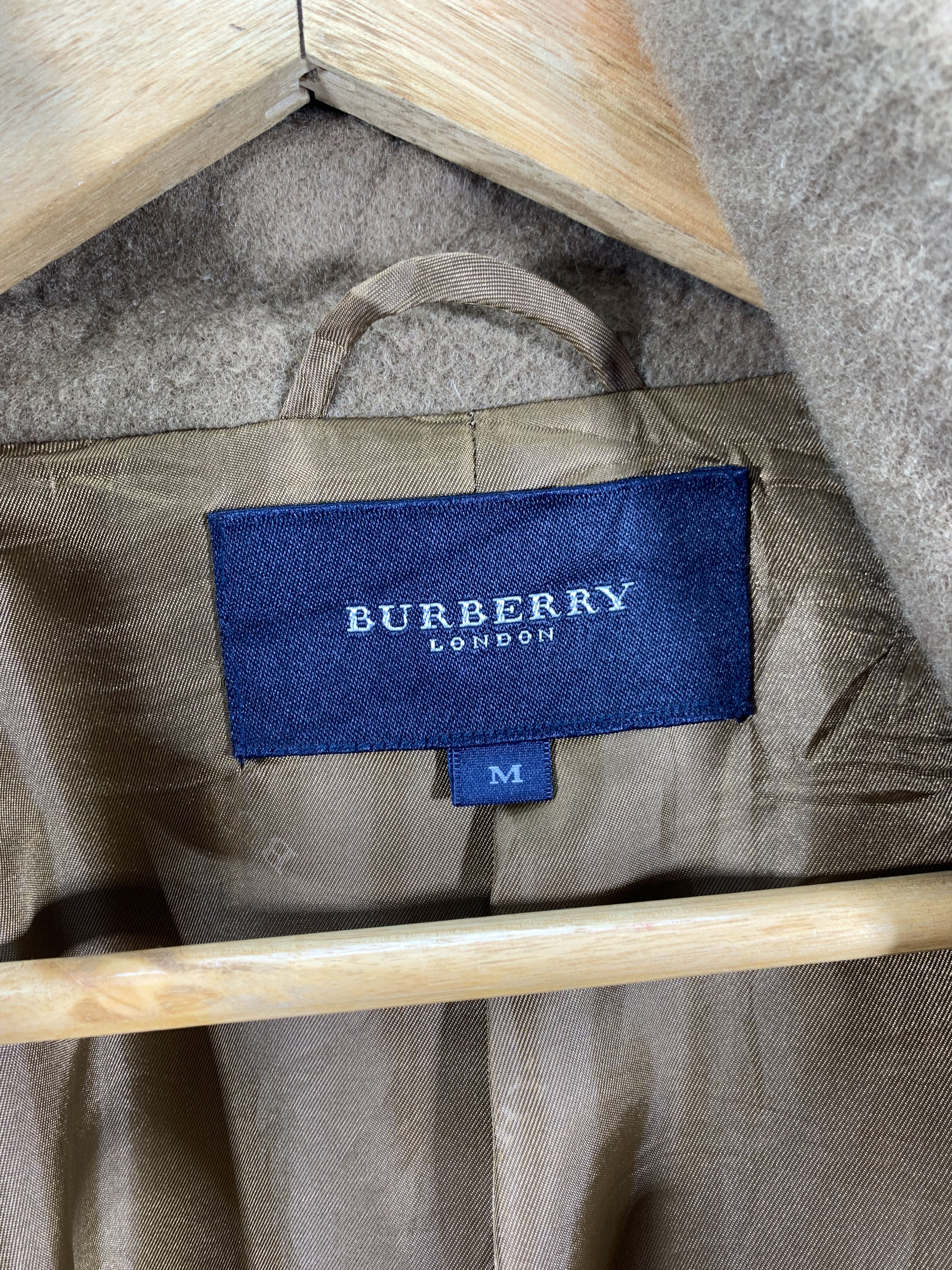 Burberry Burberry Robe cashmere & Wool Size US M / EU 48-50 / 2 - 8 Thumbnail