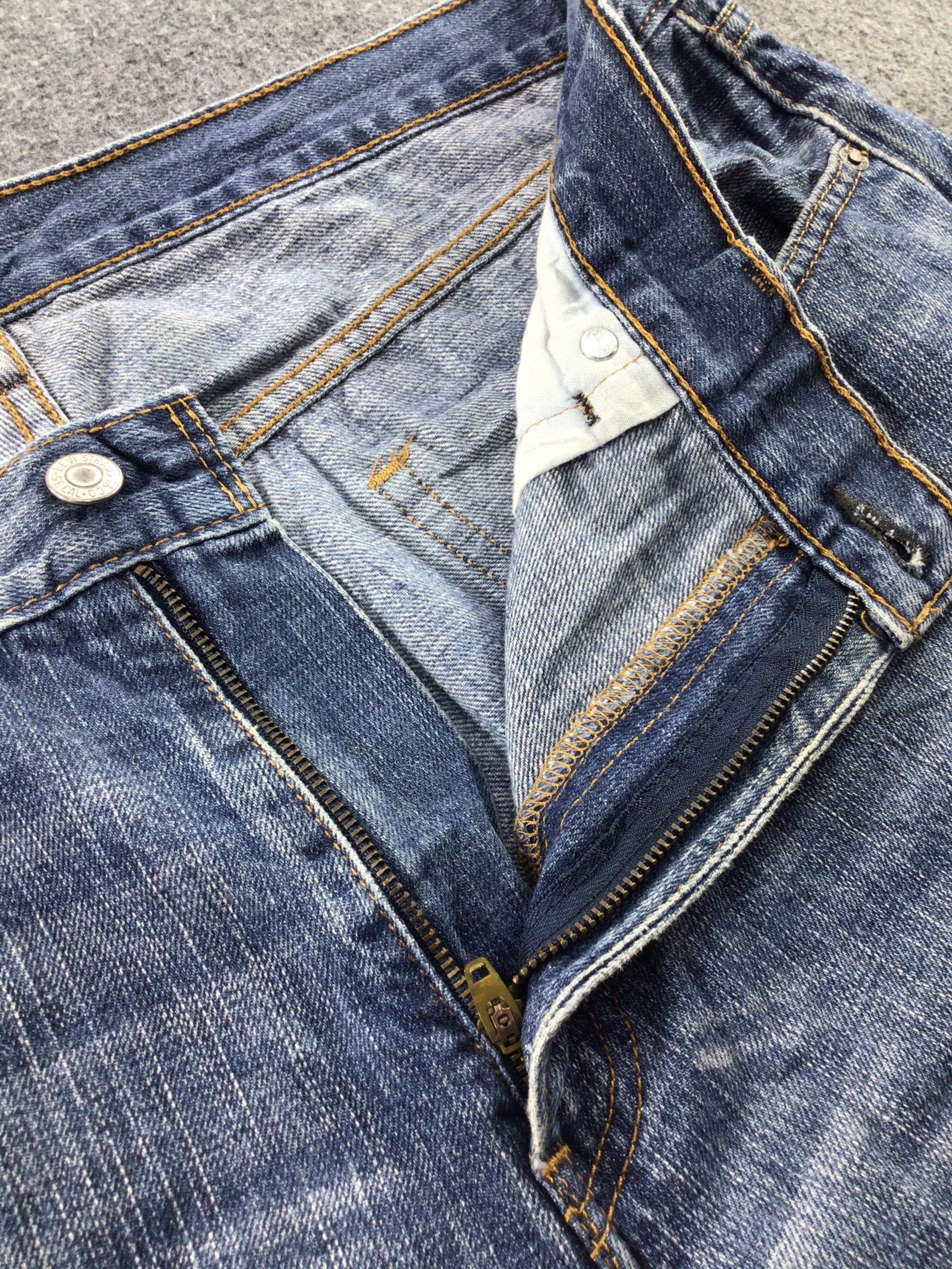 Levi's Vintage Levis 559 Jeans-J801 Size US 38 / EU 54 - 9 Thumbnail