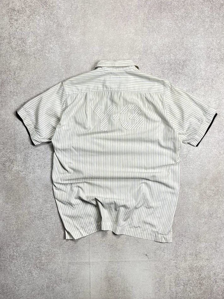Vintage Vintage Y-3 Yohji Yamamoto Big Logo White T-shirt Y2K S Size US S / EU 44-46 / 1 - 1 Thumbnail