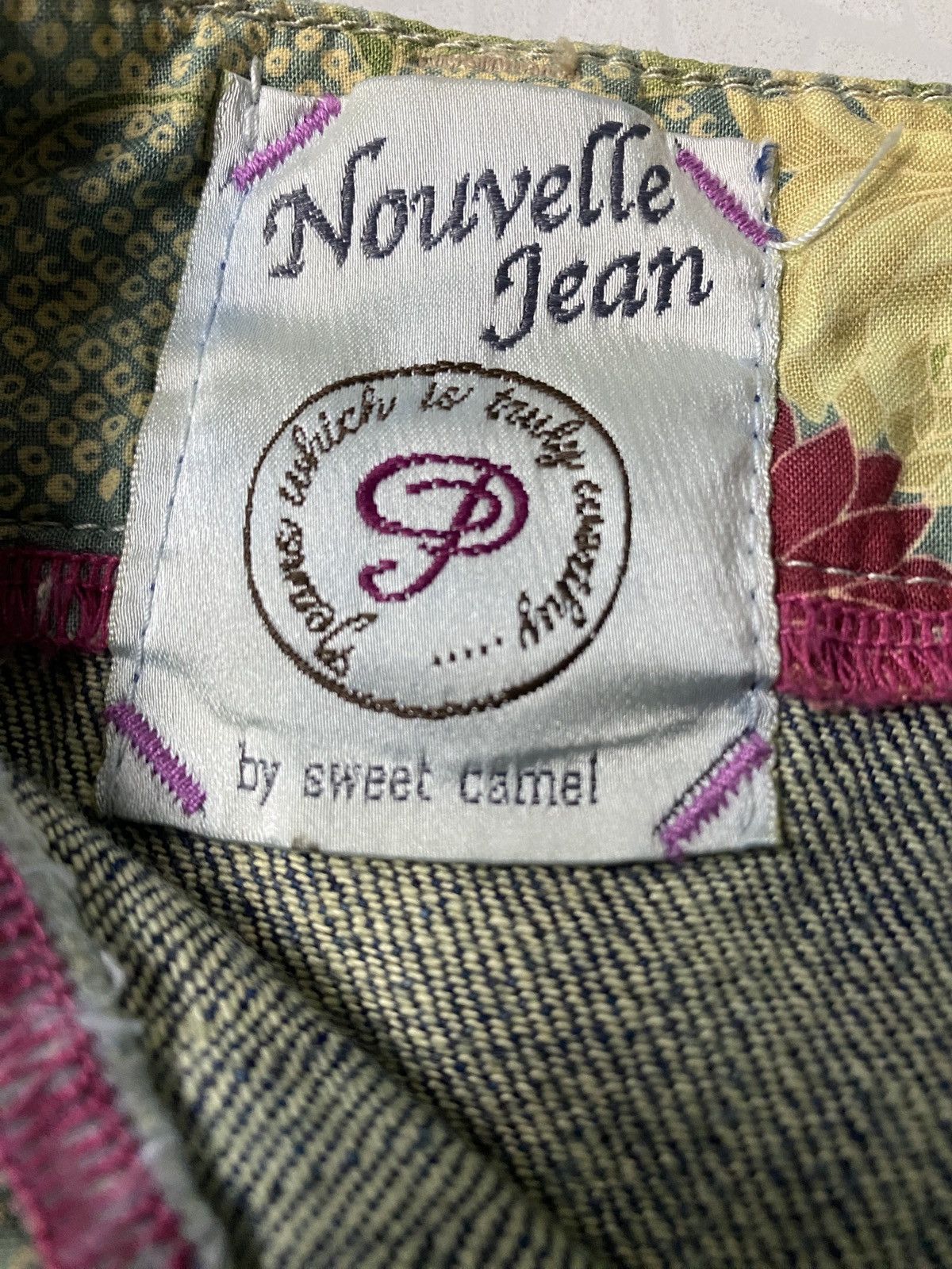 If Six Was Nine 2000's Sweet Camel Flared Low Waist Bootcut Jeans Size US 26 / EU 42 - 10 Thumbnail