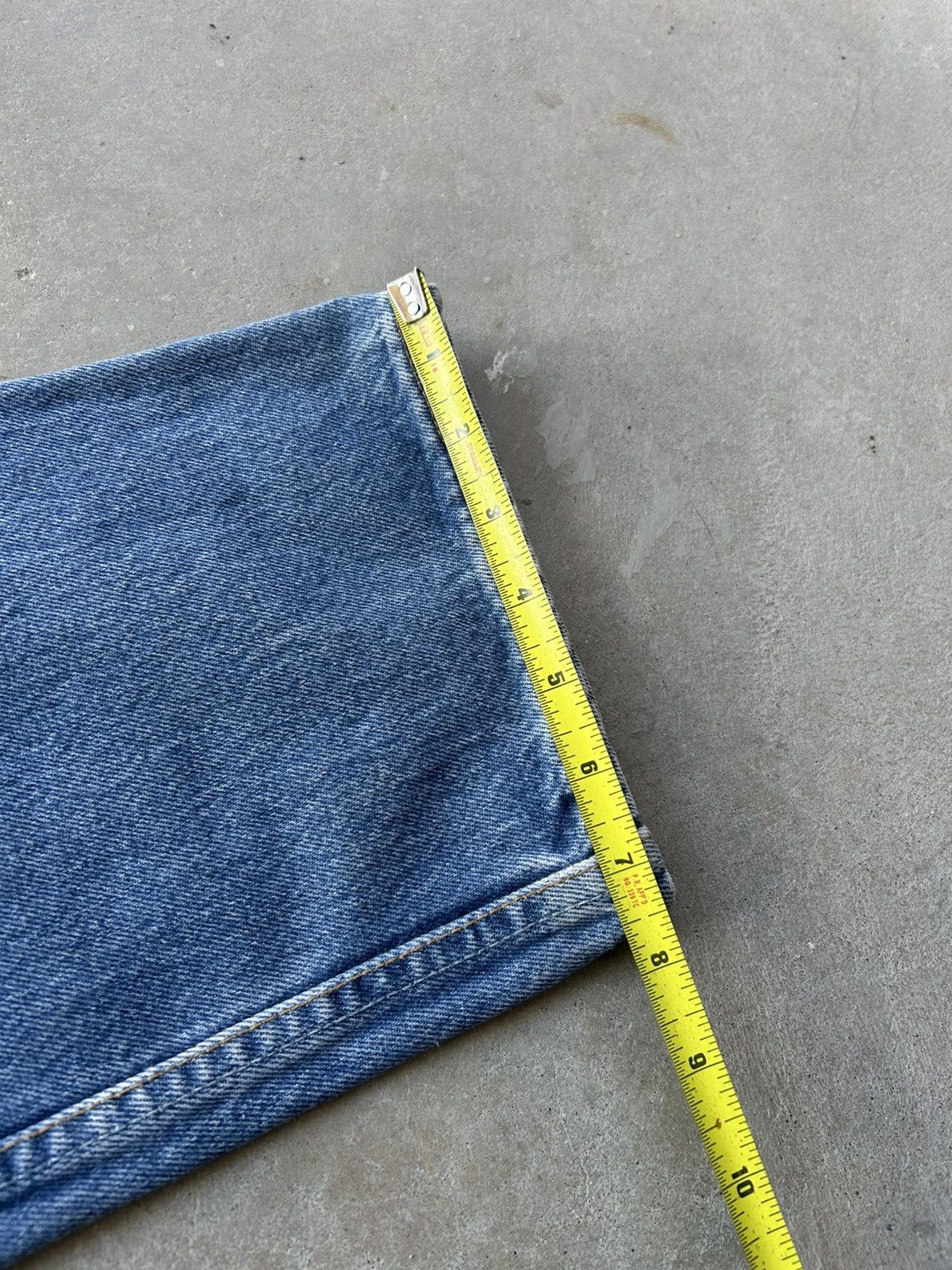 Levi's × Vintage Vintage 90s Levi’s 501 Medium Wash Distressed Jeans Size US 30 / EU 46 - 9 Thumbnail