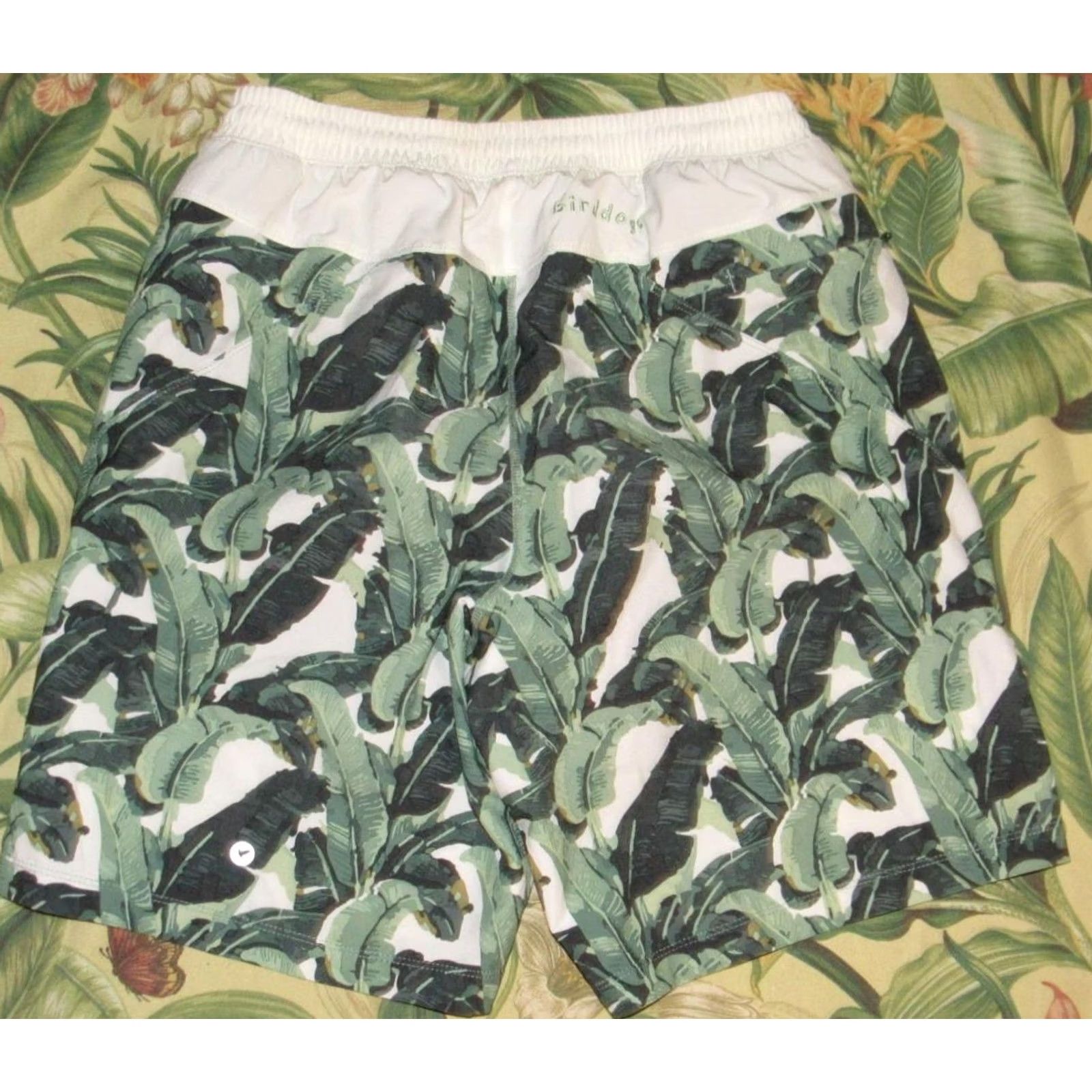 Vintage BIRDDOGS Green Printed Lined 9" Shorts Medium Size US 31 - 5 Thumbnail