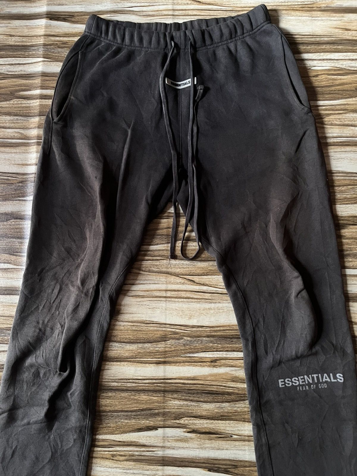 Fear of God FOG Essentials Faded Sweatpants Size US 28 / EU 44 - 2 Thumbnail