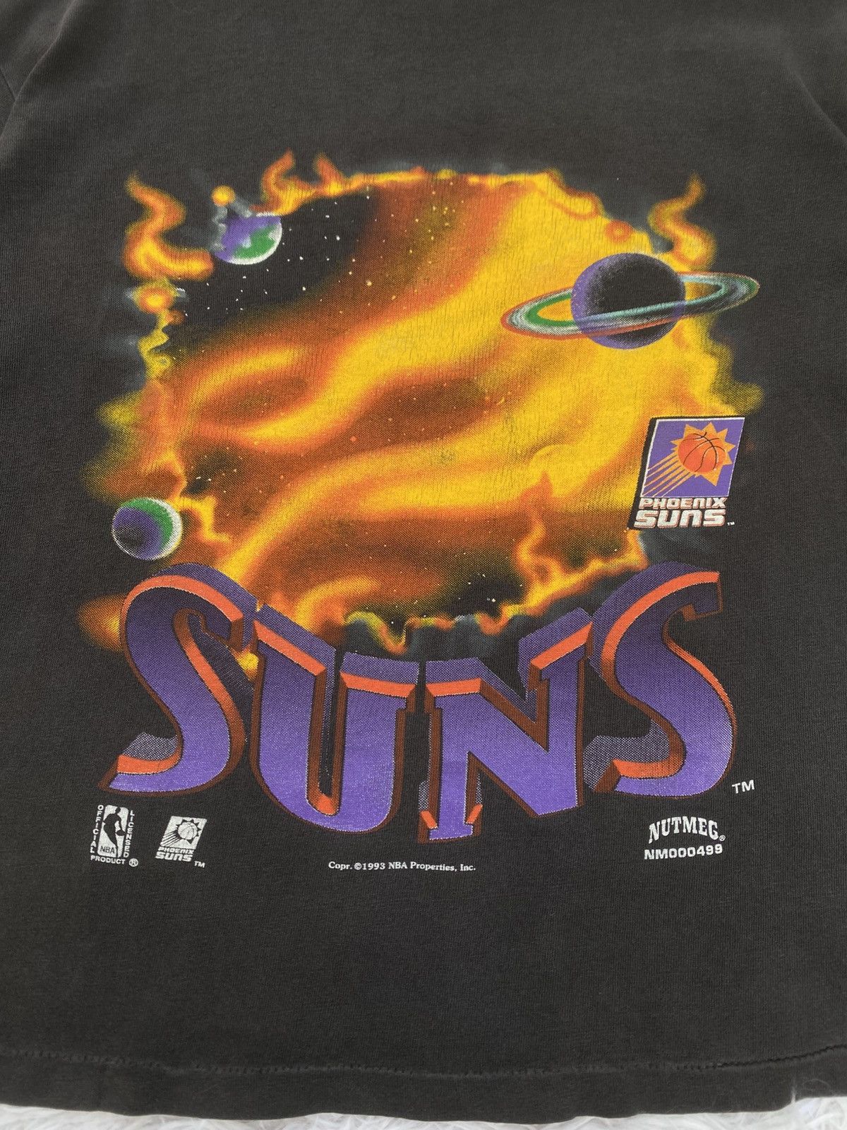 NBA Vtg 1993 Nutmeg Phoenix Suns Big Logo Fire Outer Space Tee Size US M / EU 48-50 / 2 - 16 Thumbnail