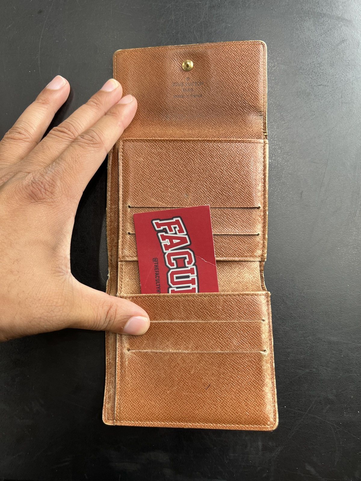Louis Vuitton × Vintage Louis Vuitton Monogram Leather Button Fold Wallet Size ONE SIZE - 11 Thumbnail