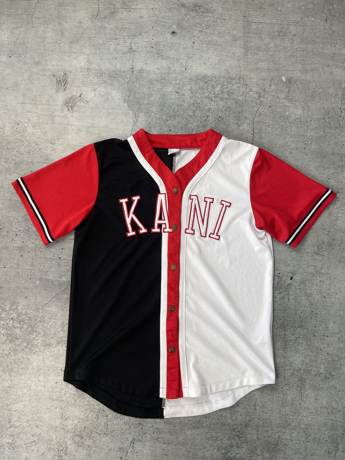 Karl Kani Mens Vintage Karl Kani Rap Tee T Shirt Big Logo Size M Size US M / EU 48-50 / 2 - 2 Thumbnail