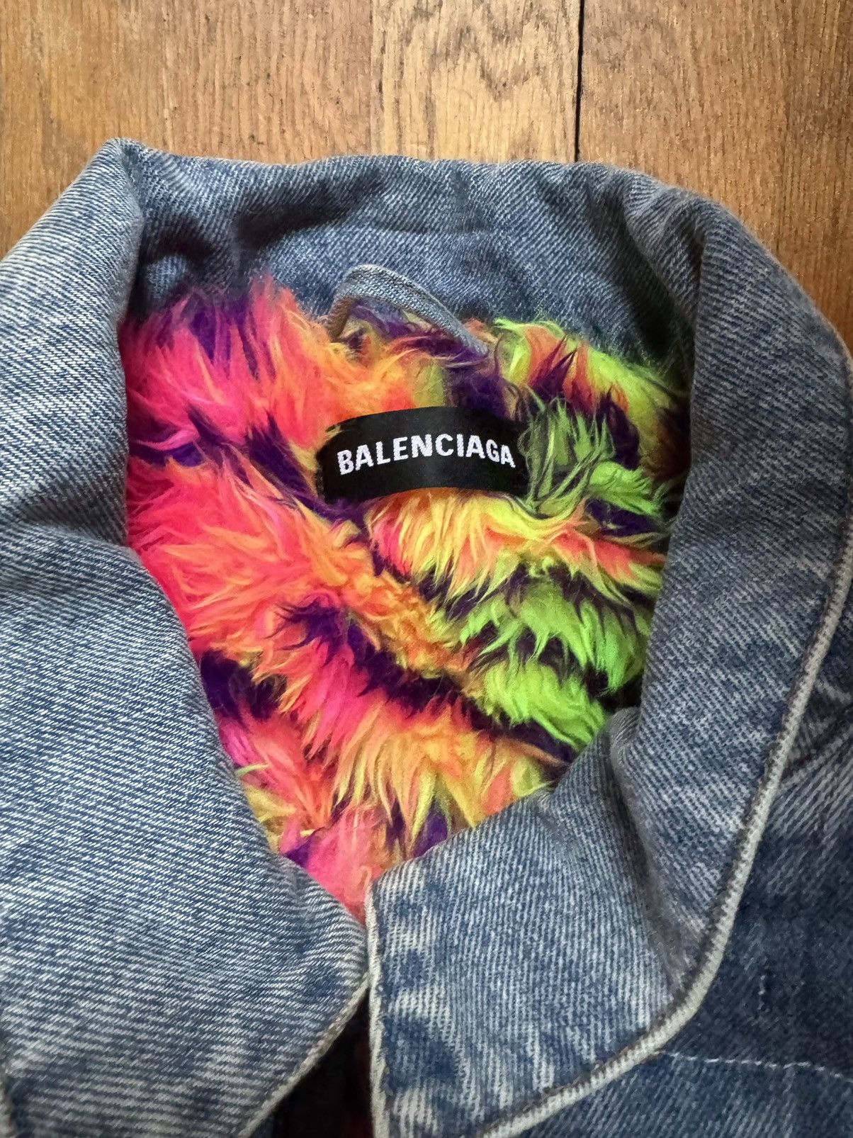 Balenciaga Balenciaga FW18 Fur Lined Denim Vest Size US M / EU 48-50 / 2 - 3 Thumbnail