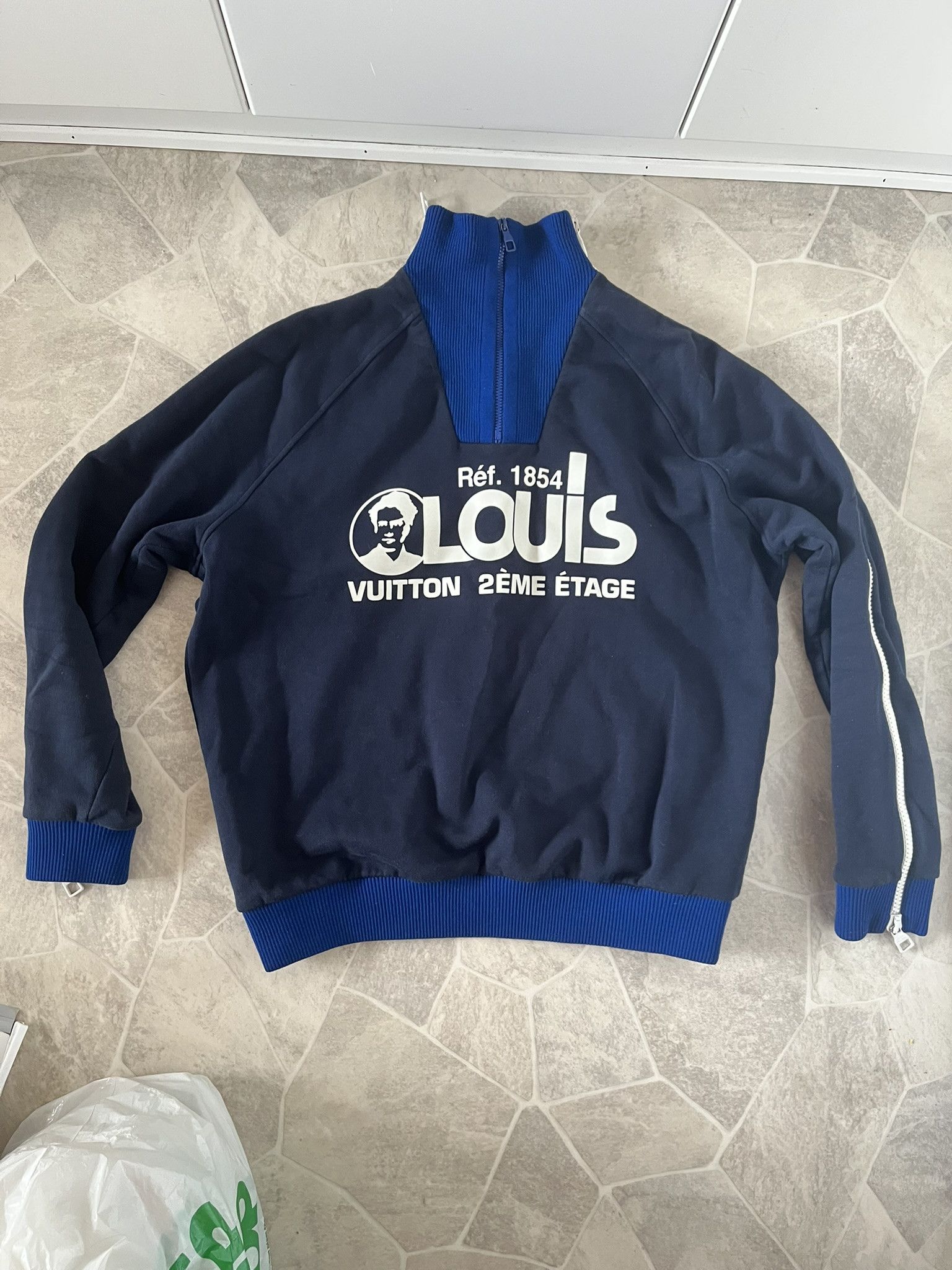 Louis Vuitton Louis Vuitton 2ème Étage Pullover Size US L / EU 52-54 / 3 - 1 Thumbnail
