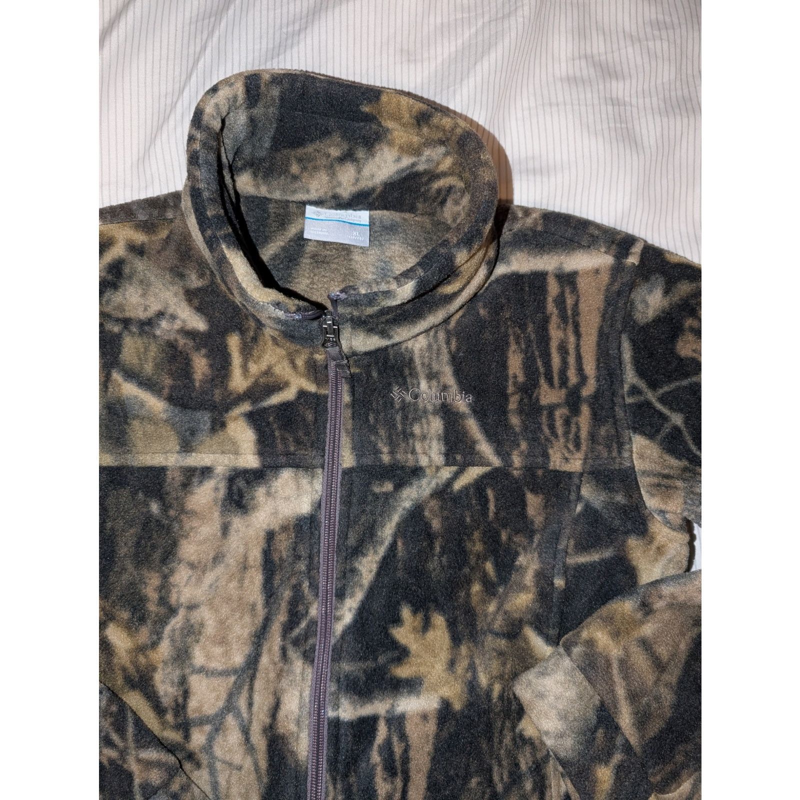 Columbia Columbia Camouflage Fleece Boys Youth 18-20 XL Size US XL / EU 56 / 4 - 2 Thumbnail