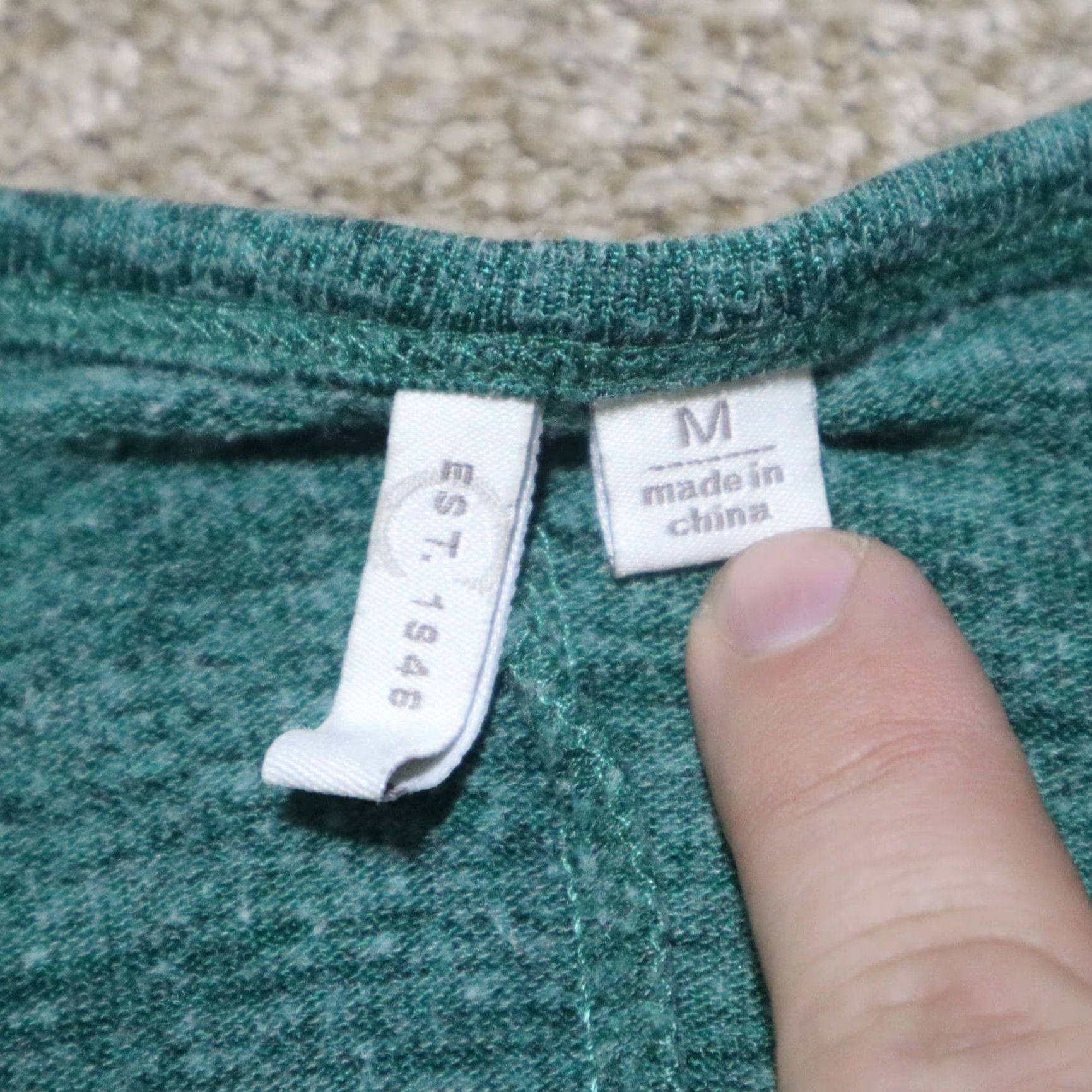 Vintage Est 1946 Cross Green Shirt Women M Adult Medium Green Est 1946 Shirt Womens M Size M / US 6-8 / IT 42-44 - 3 Thumbnail