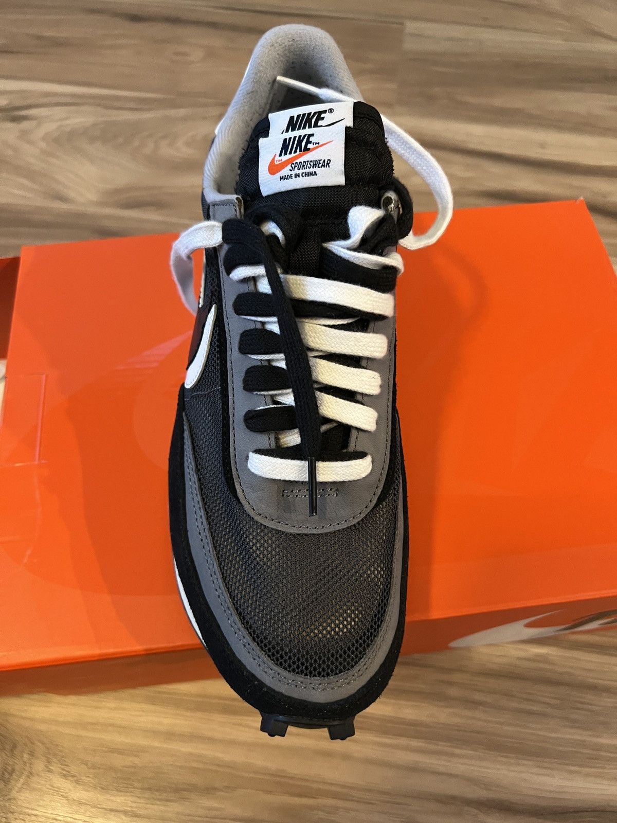 Nike × Sacai Nike Sacai LD Waffle Black and White Size US 9 / EU 42 - 4 Thumbnail