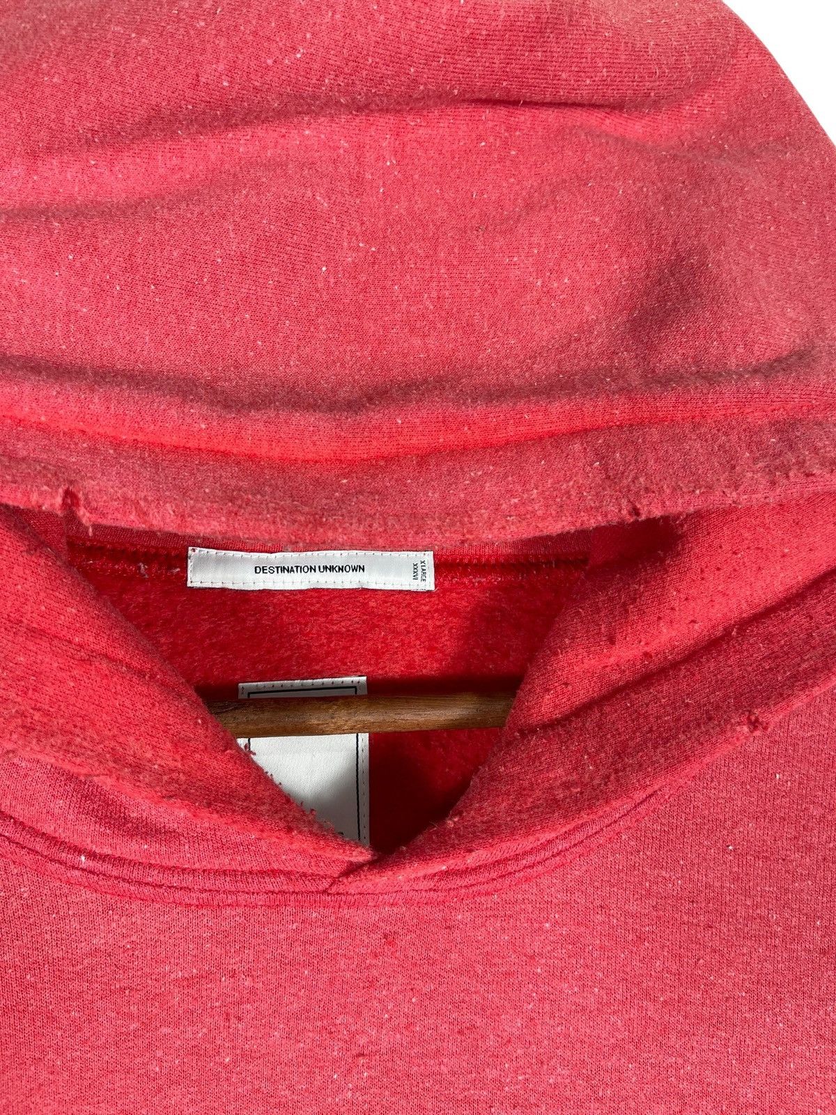 Liberaiders Liberaiders Red Distress Logo Hoodie XL Size US XL / EU 56 / 4 - 8 Thumbnail