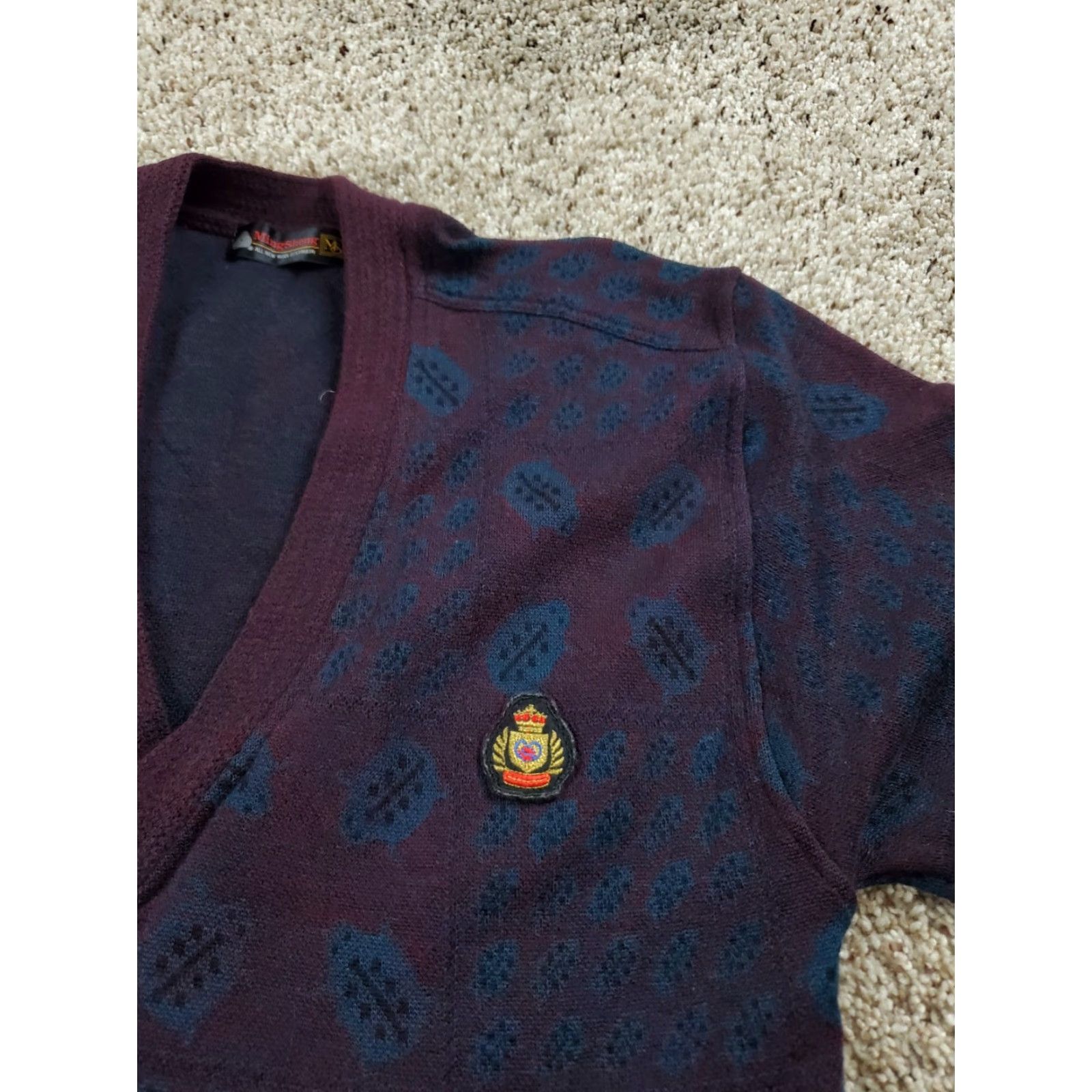 Vintage VINTAGE 90s Sweater Large Womens Blue Turtle Print Wool V-Neck Pockets Size L / US 10 / IT 46 - 4 Thumbnail
