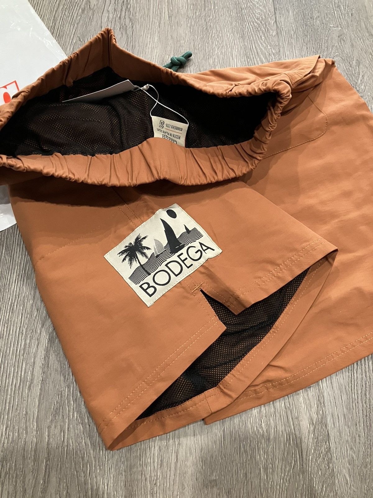 Bodega Bodega nylon shorts small Size US 30 / EU 46 - 3 Thumbnail