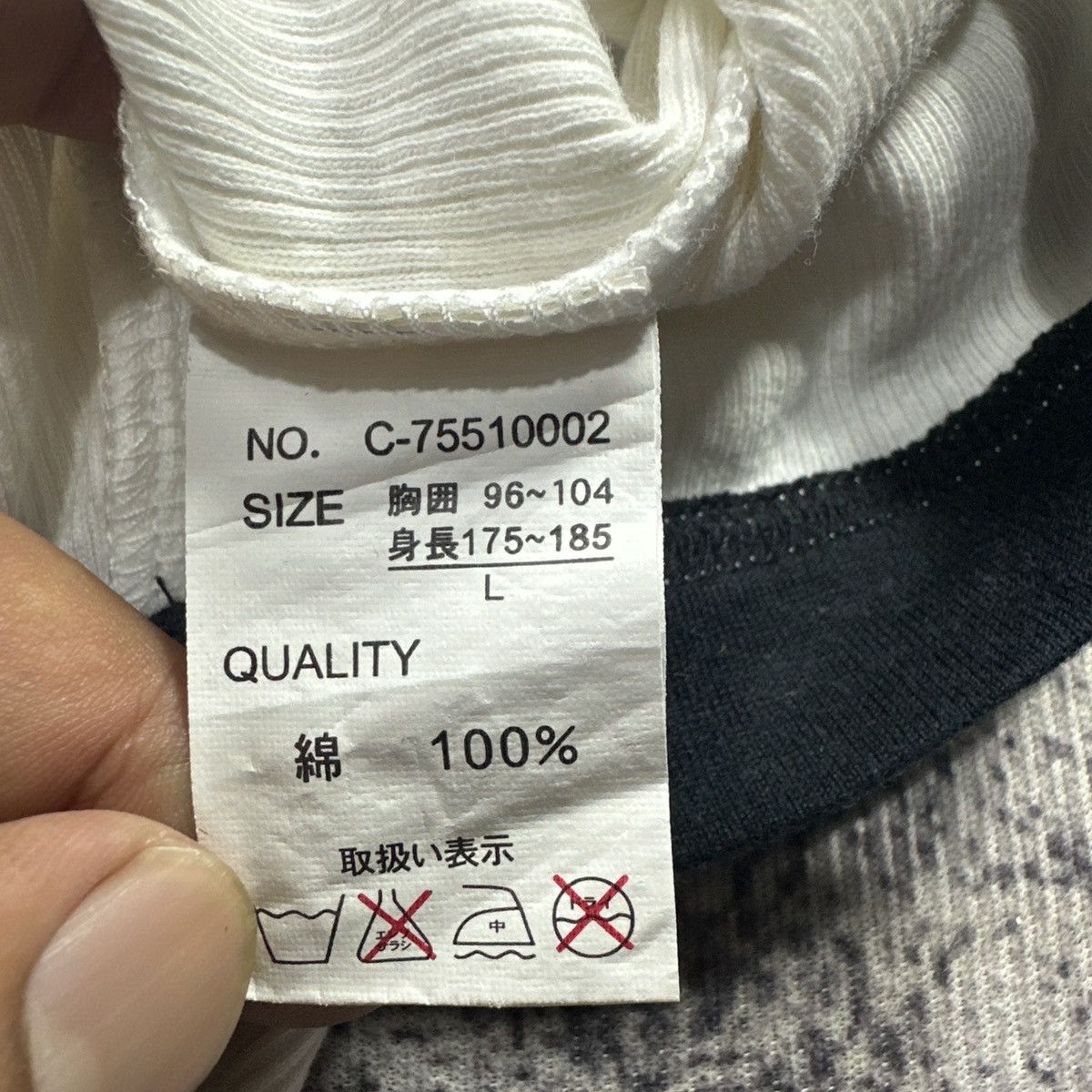 Japanese Brand Timely waming y2k style Tshirt Size US L / EU 52-54 / 3 - 3 Thumbnail