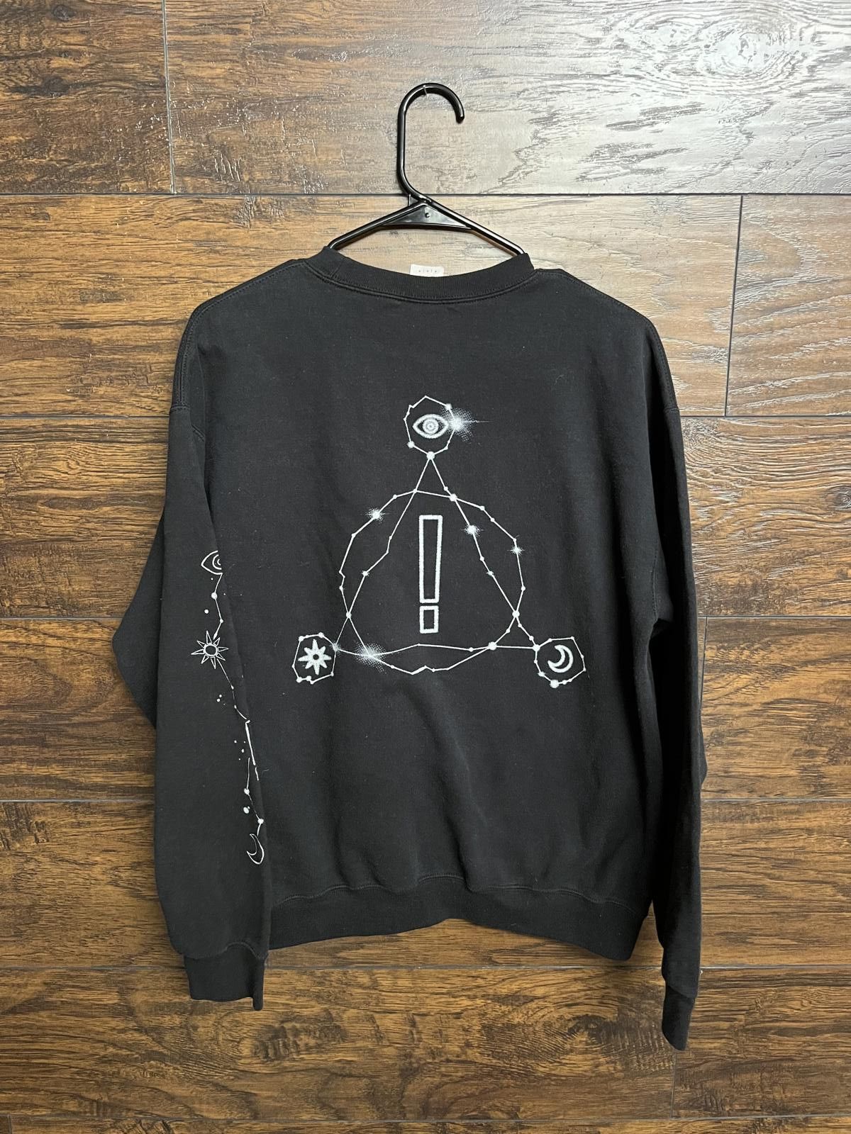 Gildan Panic at the Disco Crewneck Sweatshirt Tour 2019 P!ATD M Size US M / EU 48-50 / 2 - 2 Thumbnail