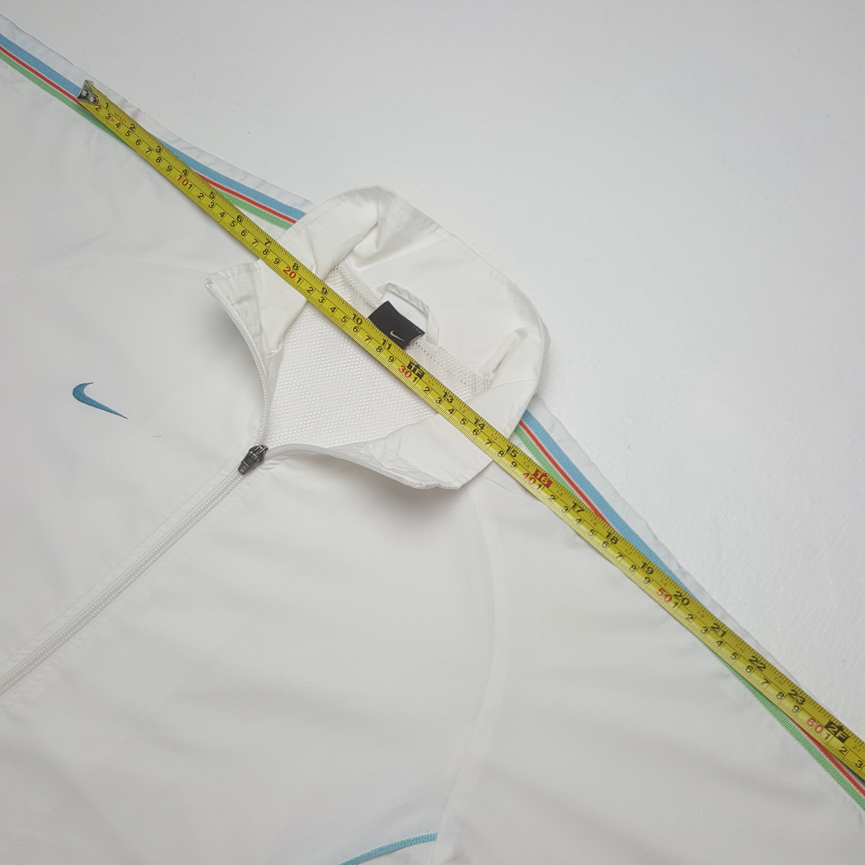 Nike Vintage Nike Windbreaker Sports Jacket C306N8 Size US L / EU 52-54 / 3 - 5 Thumbnail