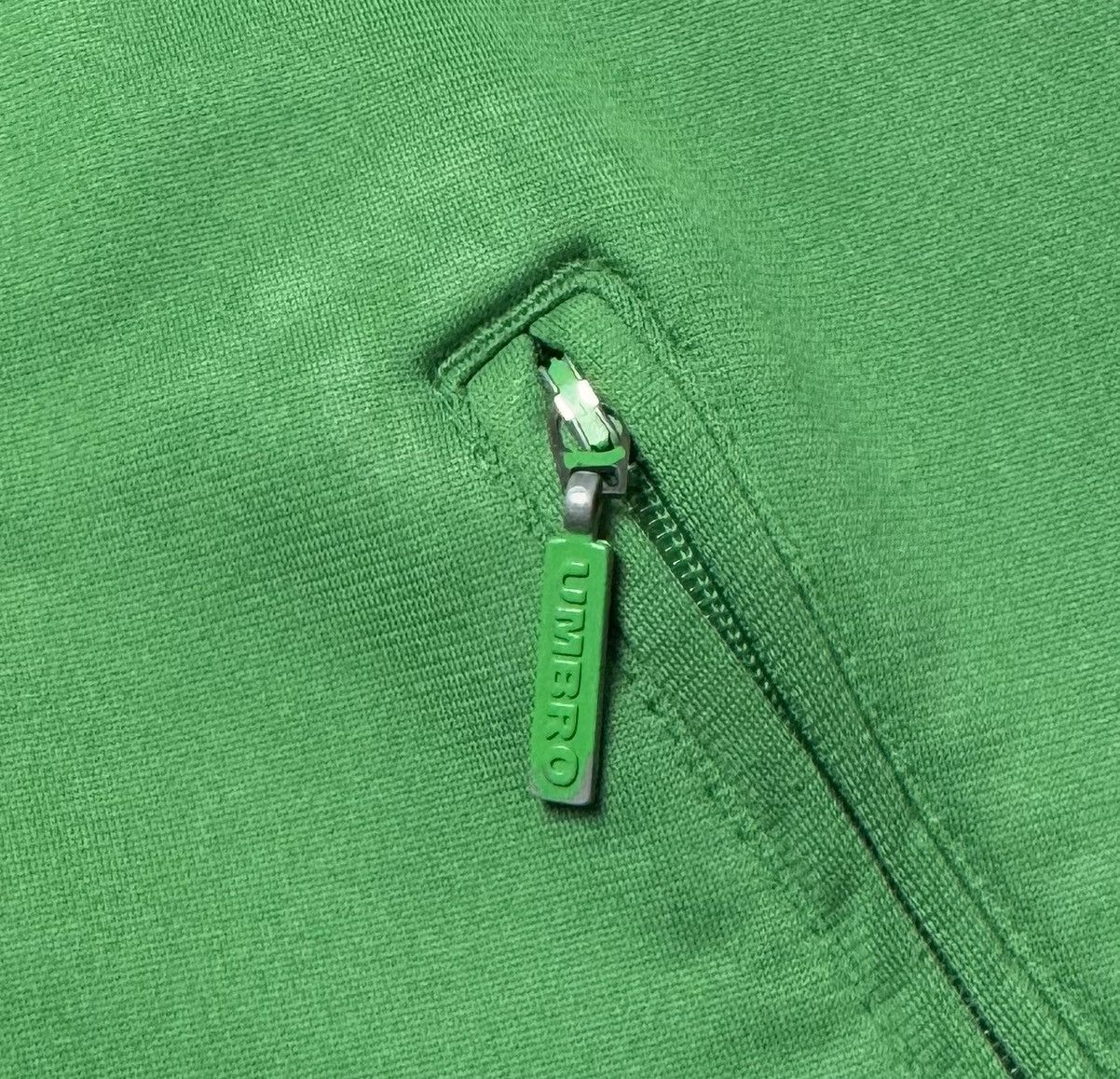 Umbro Celtic 2000 2001 Football Soccer Track Jacket Umbro Size US XL / EU 56 / 4 - 11 Thumbnail